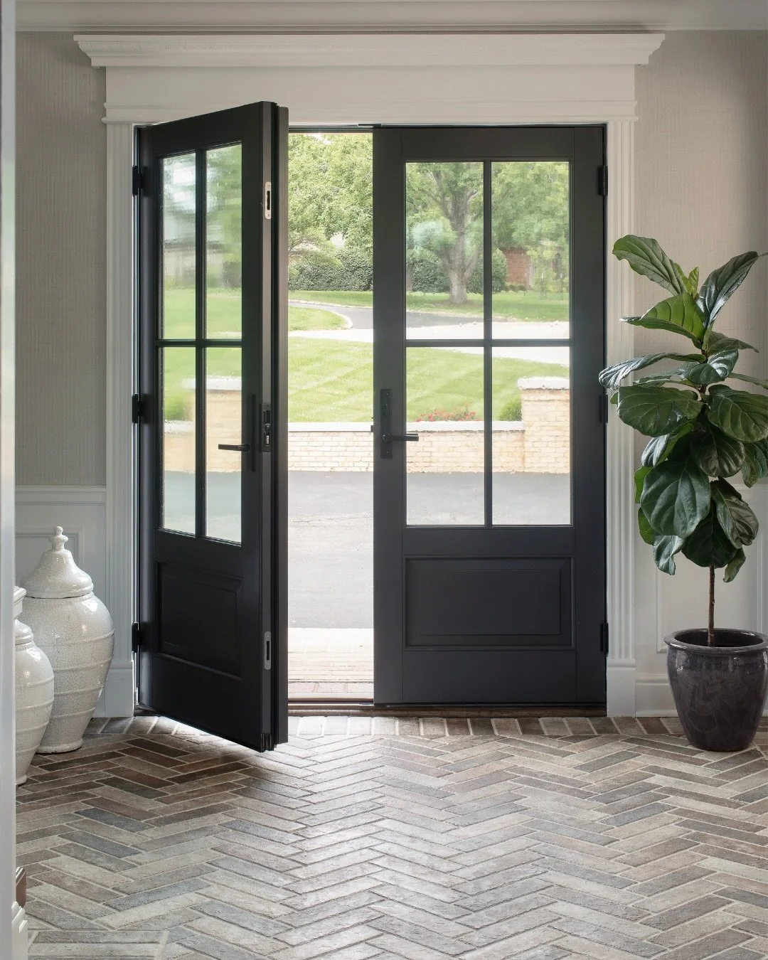 Our team opens the door to ideas you may not have imagined, creating a cohesive story from the first impression to the smallest interior detail.

If you&rsquo;re ready to see your home differently, we&rsquo;d love to start the conversation. 🤳

📸 @m