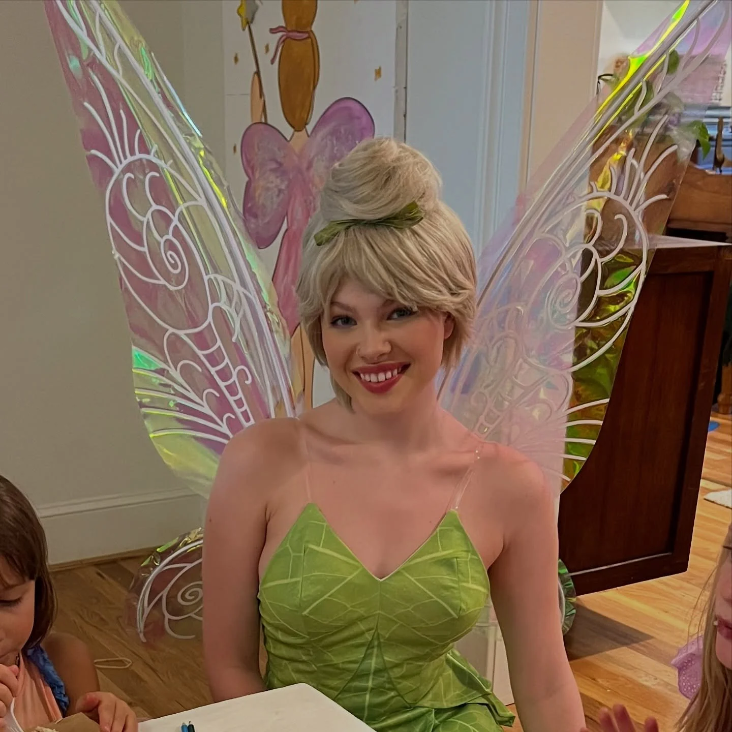 Invite a touch of fairy magic to your party &mdash; she&rsquo;s just a wish away! 🌟
.
.
.
#partycharacters #partyentertainment #characters