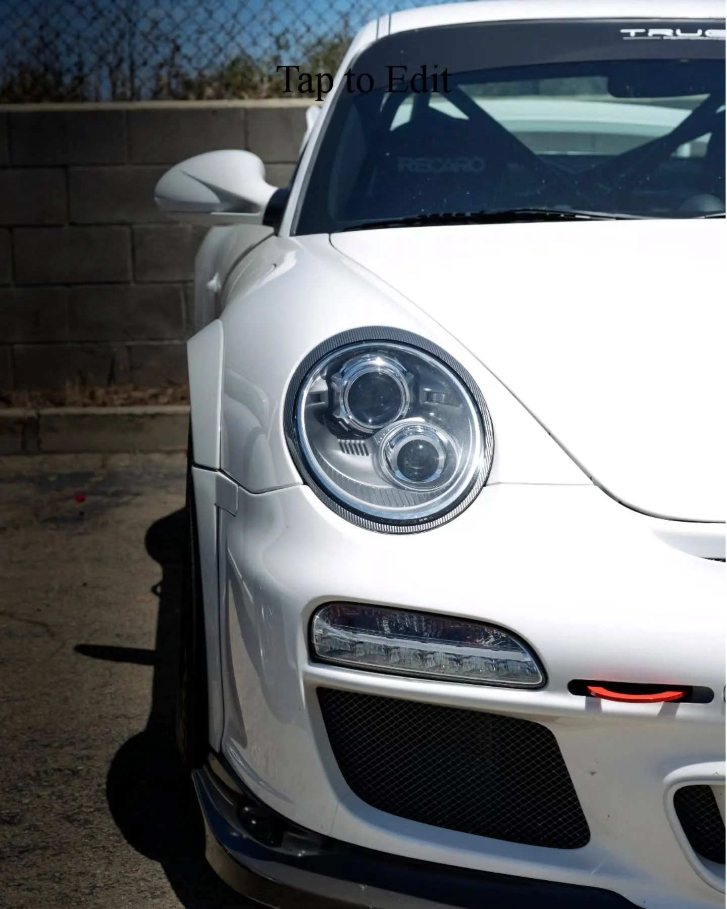 Porsche just hits different π€