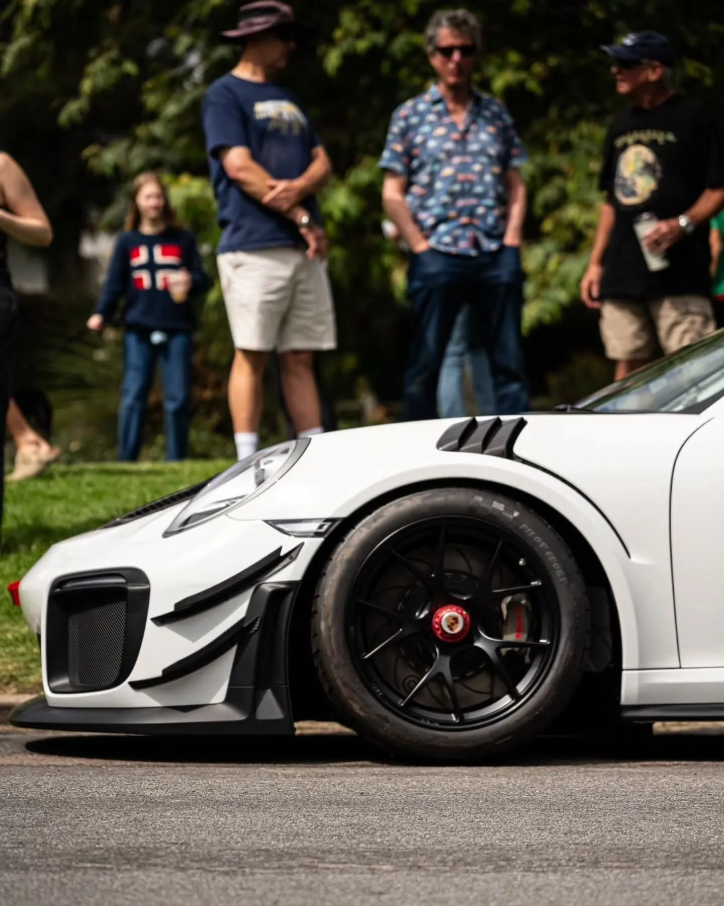 GT2RS CLUBSPORT INSANITY 📸🏎 A literal racecar at RSF Cars and Coffee yesterday. 

#rsfcarsandcoffee #porsche #gt2rs #clubsport #motorsports #automotivephotography #porscheclub