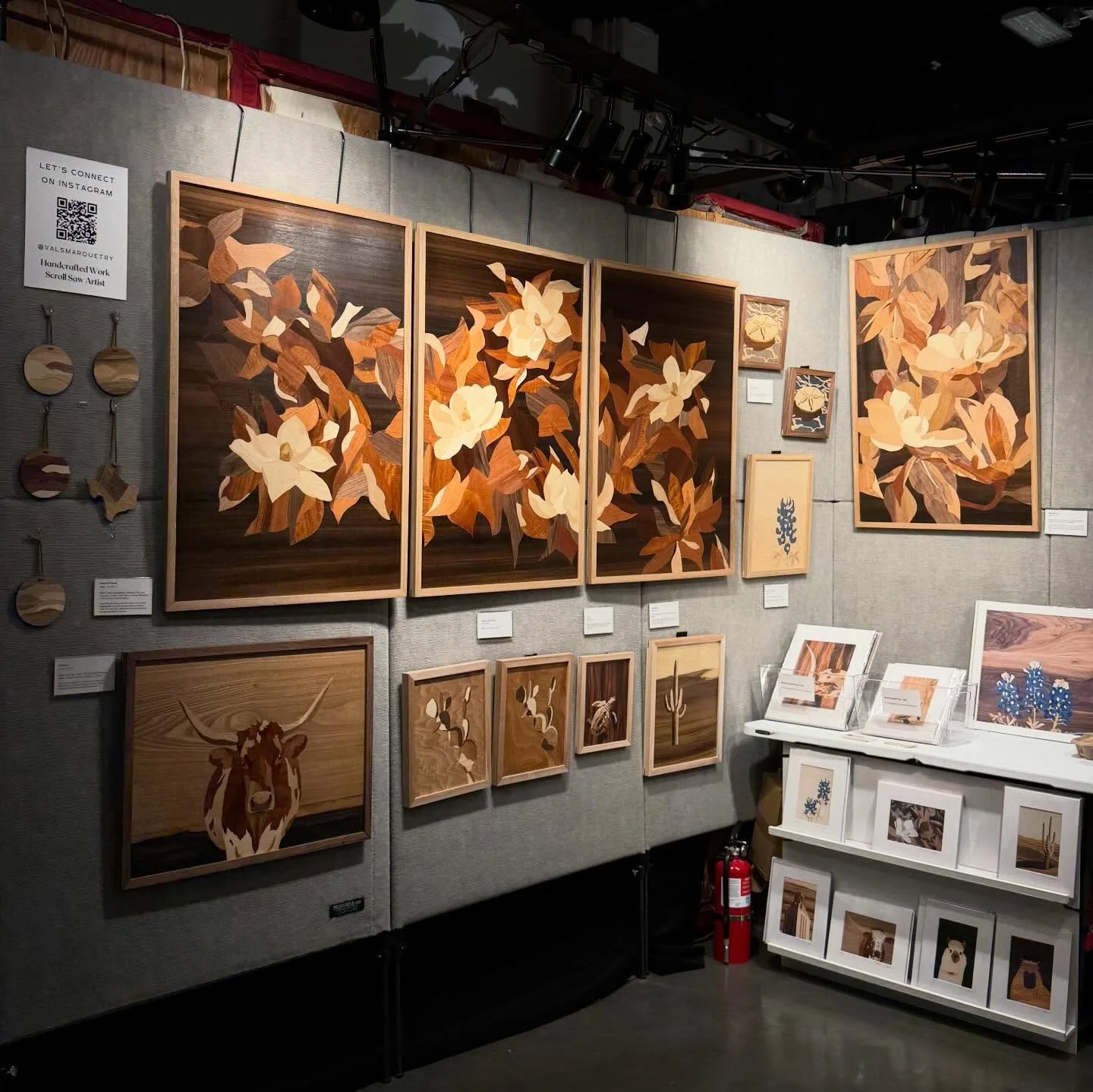 The lighting can&rsquo;t be beat ✨ #armadillochristmasbazaar @armadillobazaar