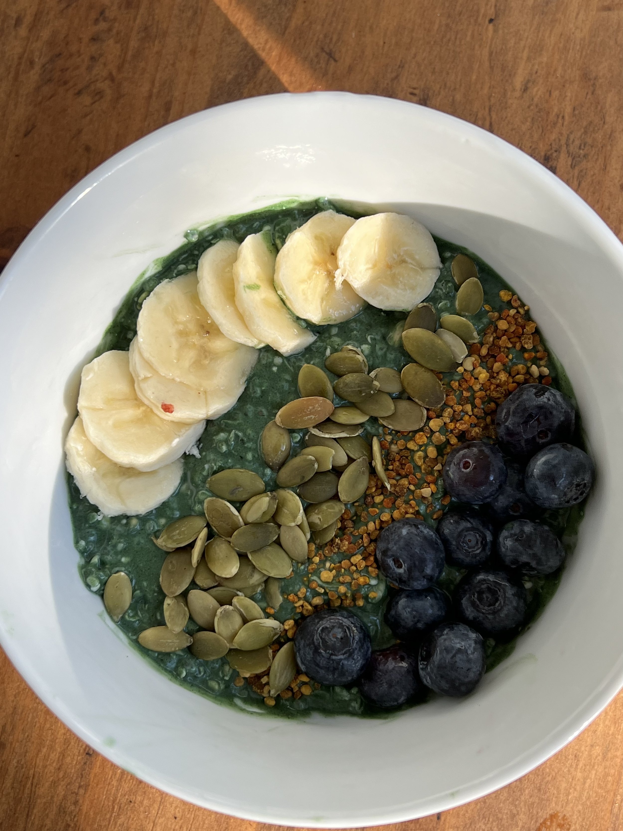 Spirulina Chia Seed Overnight Oats