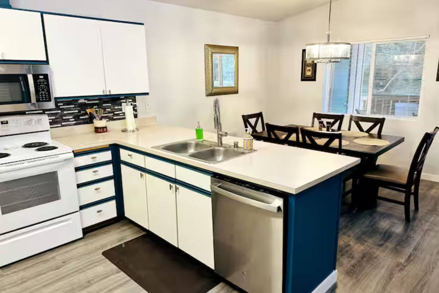 Screenshot 2024-12-27 2.10.09 PM.png