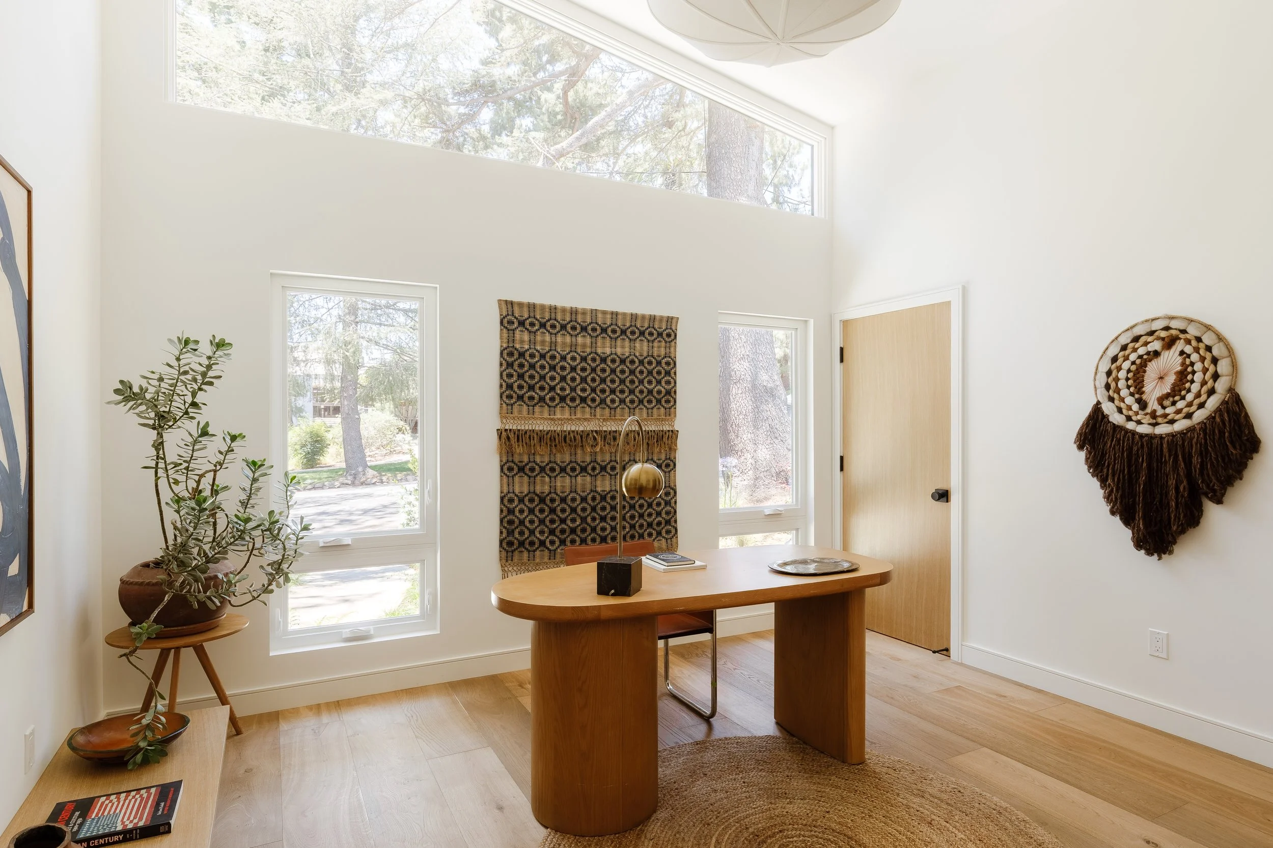 2542 Santa Rosa
Photo Sterling Reed