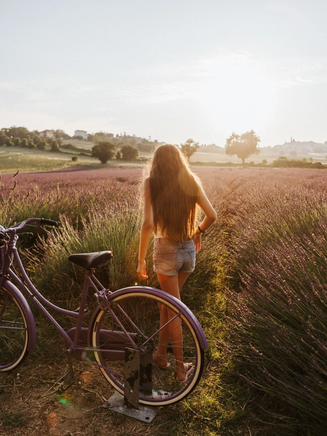 One summer walk in the lavender fields in Corinaldo, Italy with @fedefaith12 
Grateful for this day and for our friendship ✨&hearts;️☀️