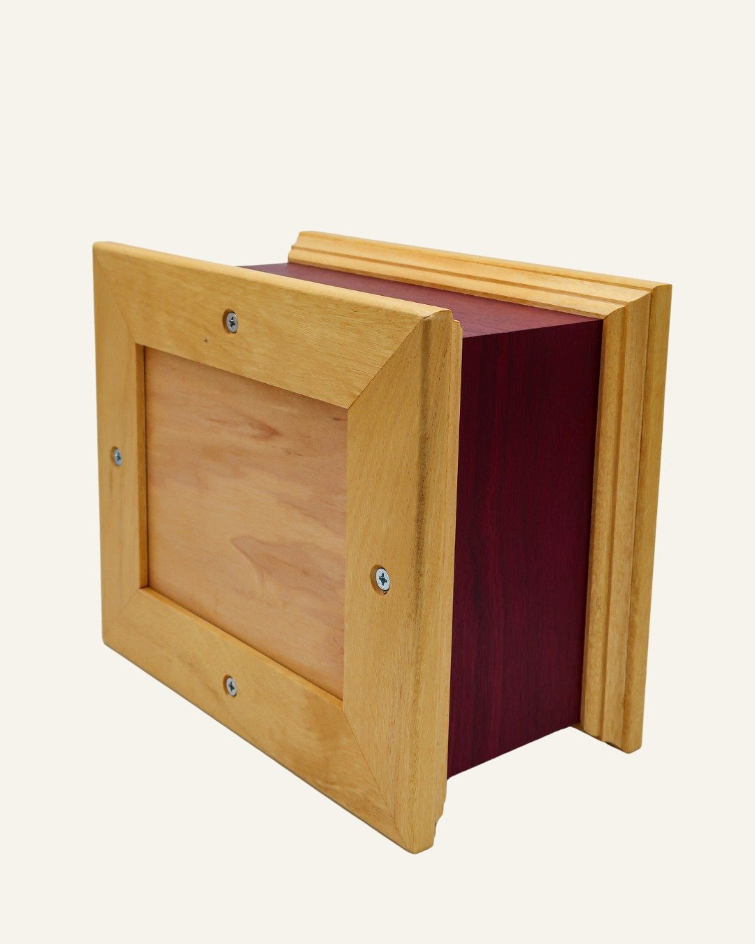 urn.pyellowheart2.jpg
