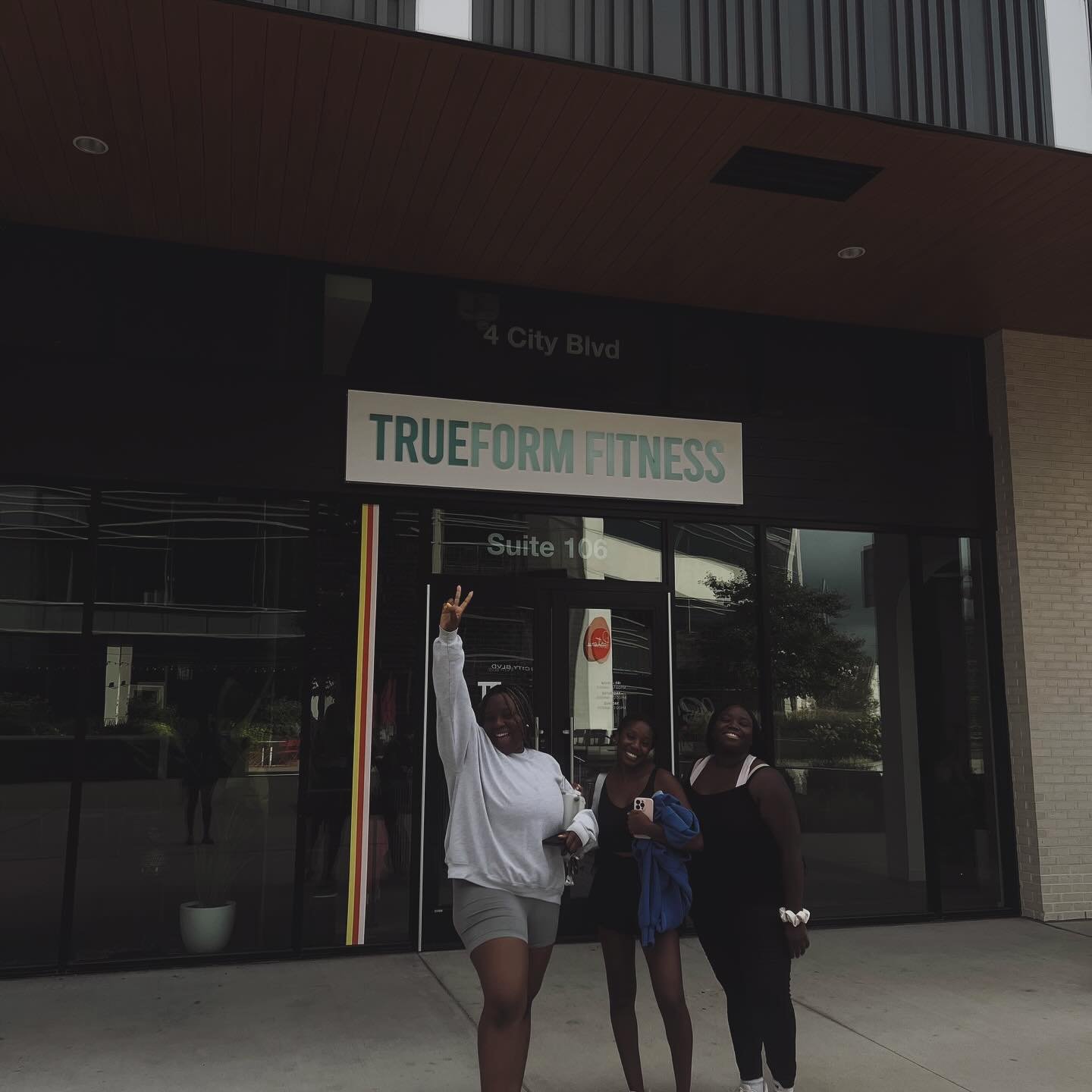 FRIDAY calls for a much needed 📸 dump &mdash; see yourself? tag yourself in the comments!

#trueform #trueformfitness #nashvillefitness #nashvillecommunity #nashvilletn #lagreefitness #lagreemethod #lagreenashville