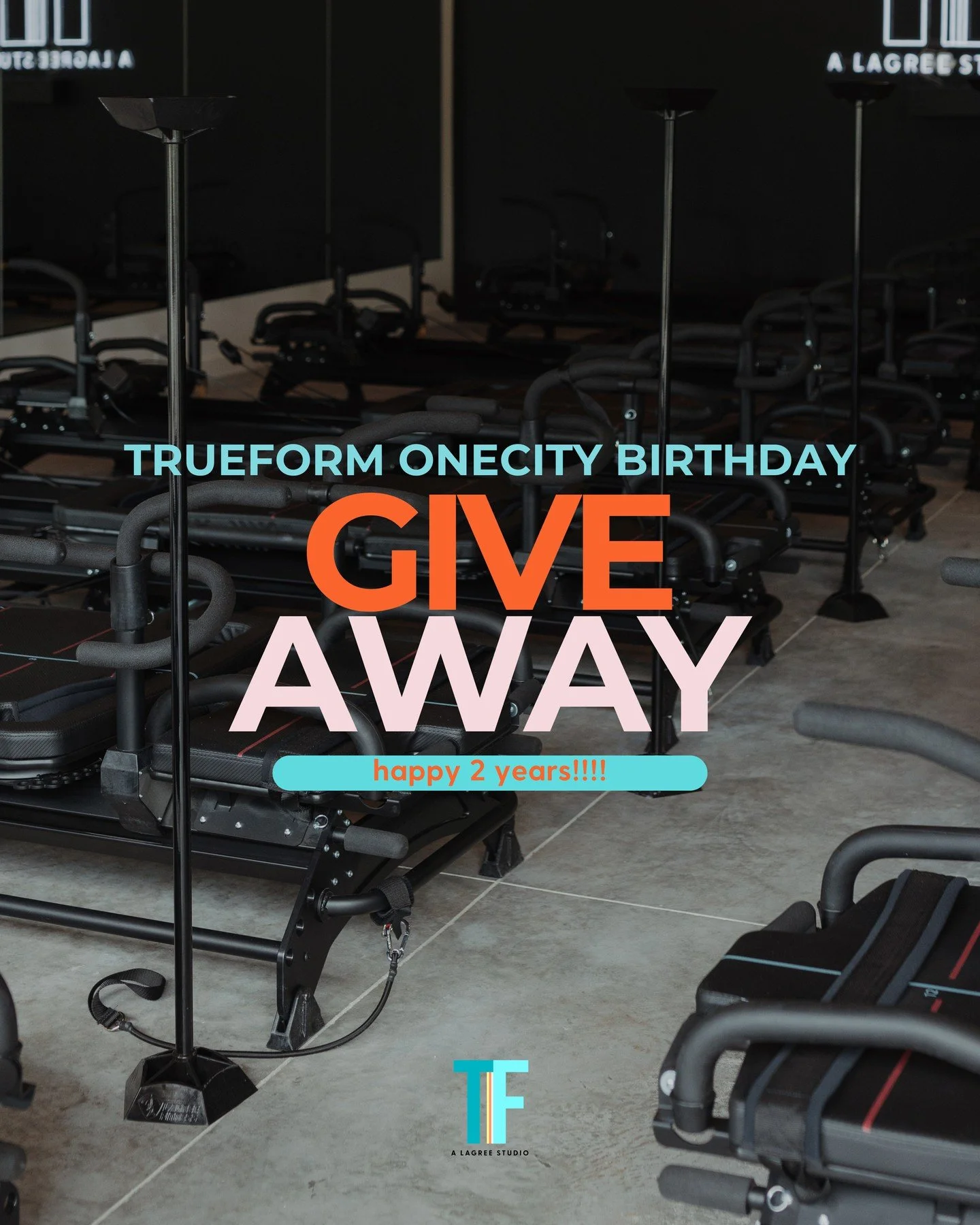 happy birthday to nashville (and you!) 🎉 we're turning two &amp; we want to celebrate with you with a ONE DAY ONLY giving away &mdash; the ultimate nashville wellness bundle to one lucky winner!⁠
⁠
here's what you'll win:⁠
✨️ @trueform.fitness 10 cl