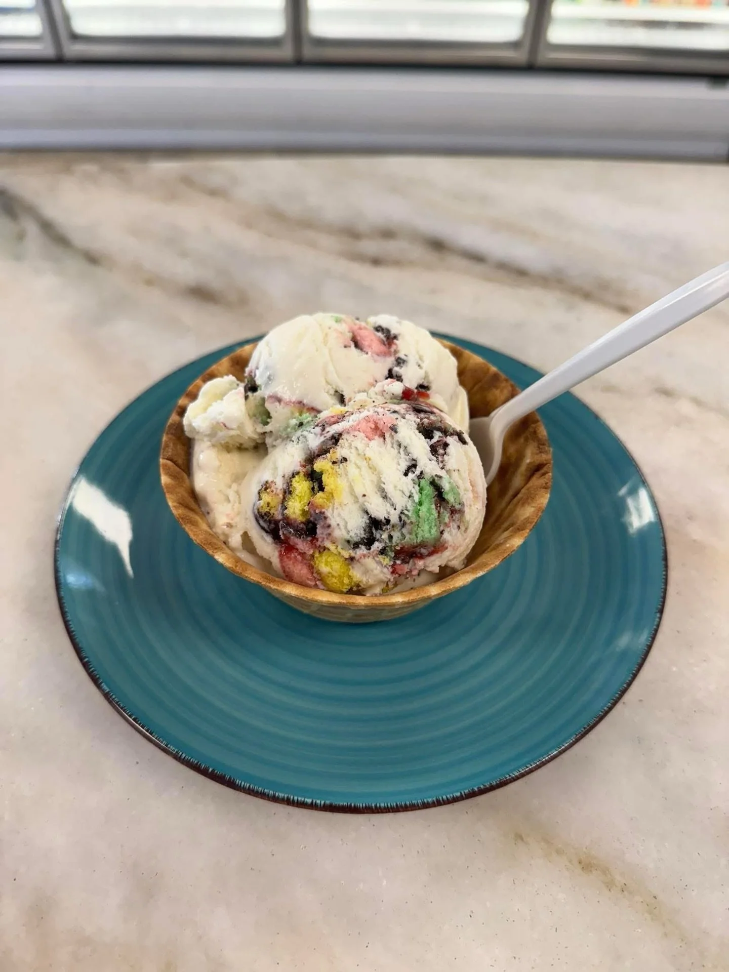 Sunday Funday 🍨✨ Craving something special? Our Italian Rainbow Cookie ice cream is a customer favorite. Come grab yours today. #sundayfunday #italianrainbowcookies #icecreamlovers #Nastosicecream #nastoswoodbridge