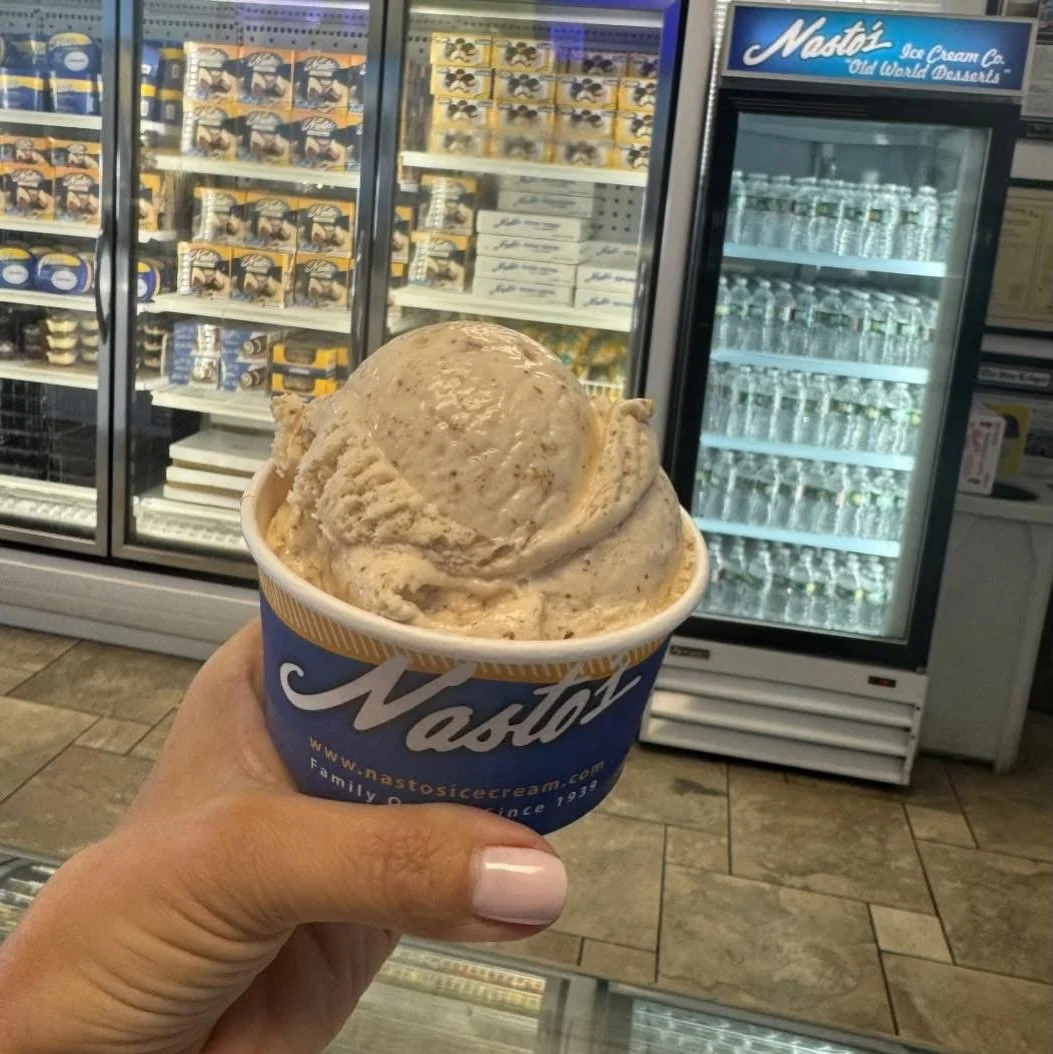 Almond Butter Crunch gelato 🍨 #pints #tgif #treatyourself #Nastosicecream #nastoswoodbridge