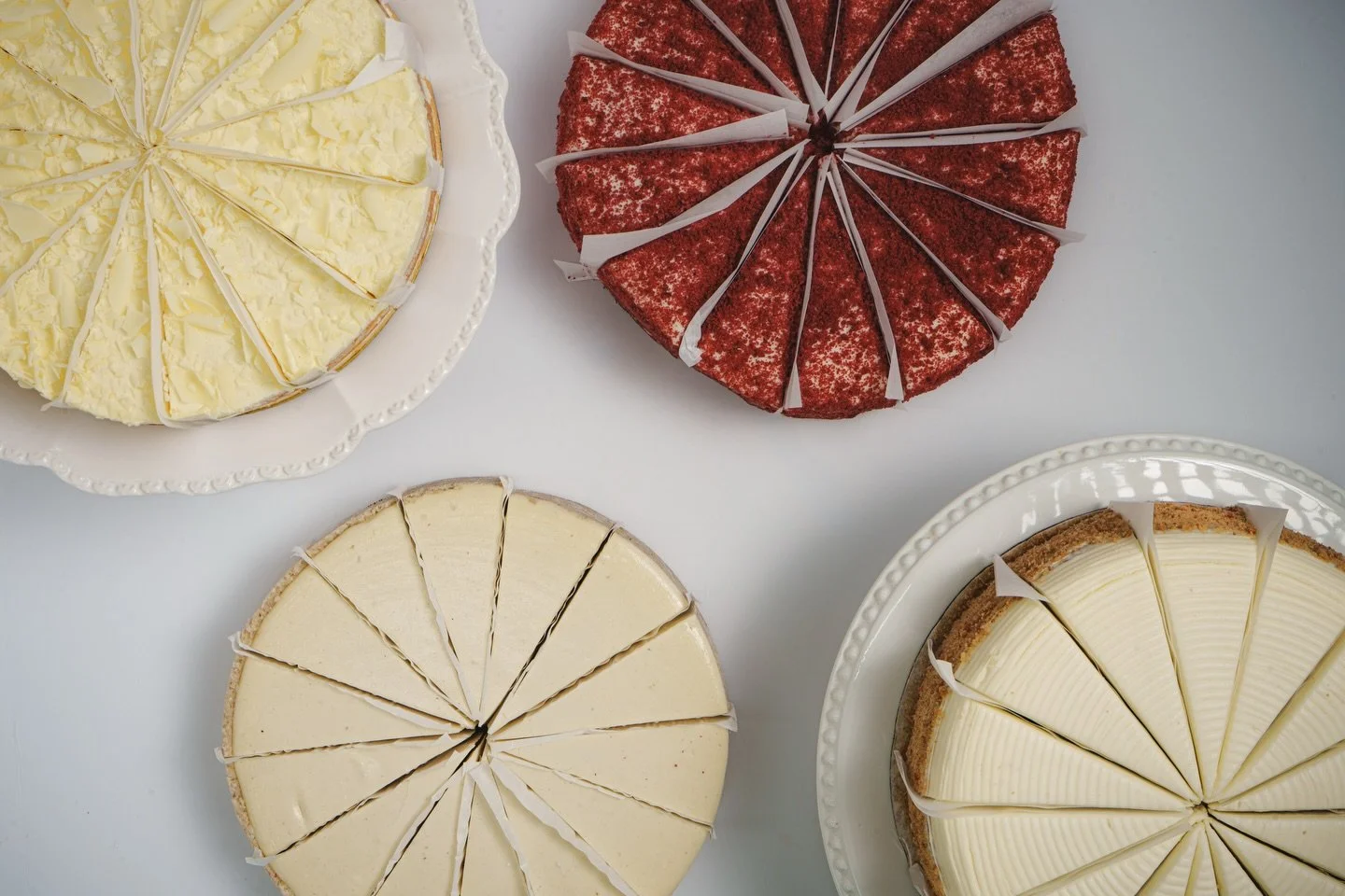 Treat Mom to a little slice of heaven this Mother&rsquo;s Day 🍰🫶🏻❤️ featured here: Limoncello cake, Red Velvet cake, NY cheesecake &amp; Carrot cake. #mothersday #cakes #treatmom #Nastosicecream #nastoswoodbridge