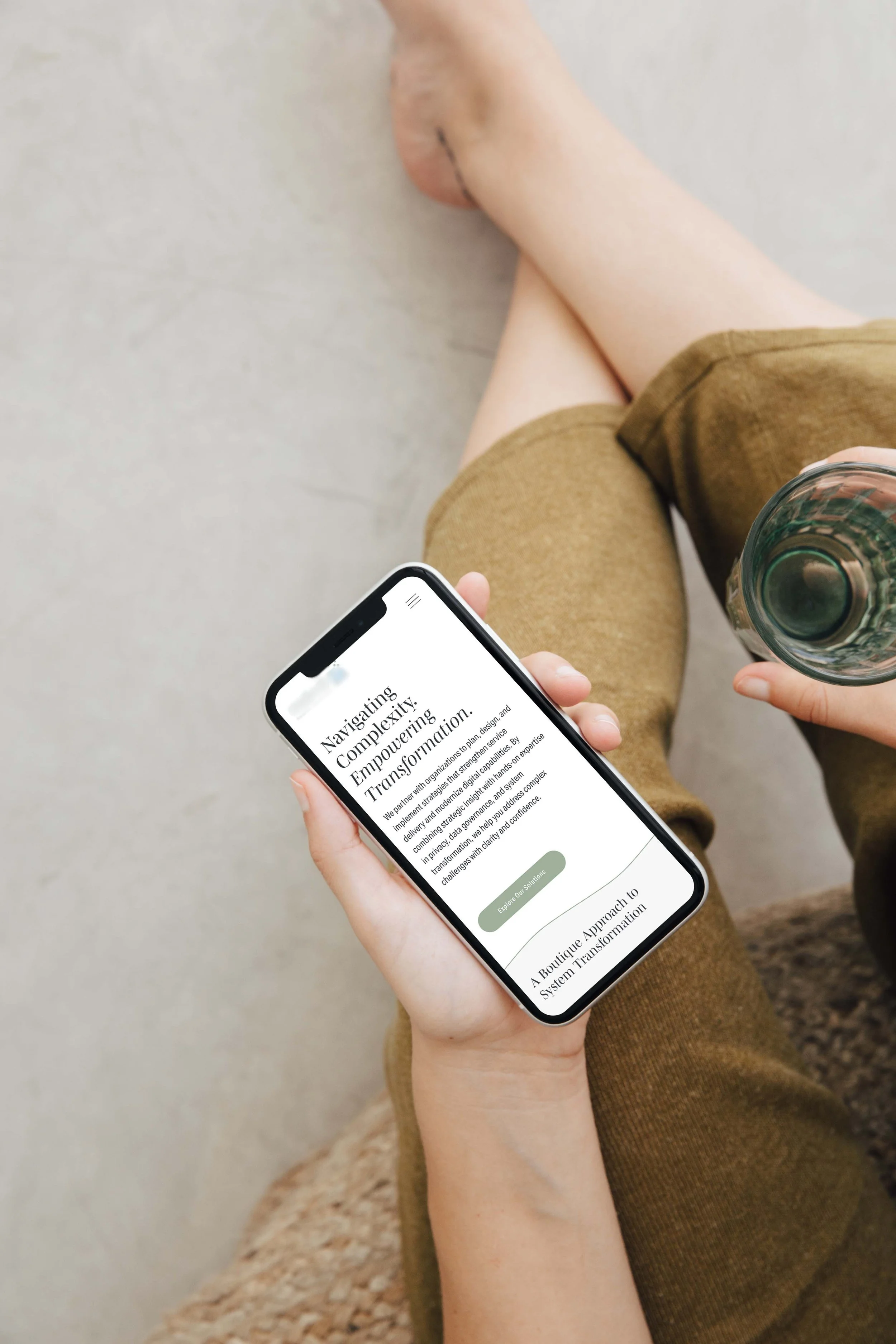 squarespace web designer for consultants and experts canada