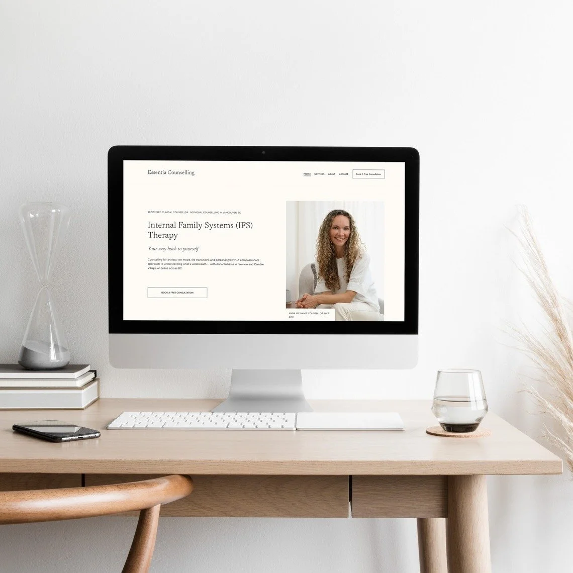 Squarespace websites for service businesses. Strategy, copy and design, done for you.

Meet Anna, a Registered Clinical Counsellor in Vancouver with ten years of practice and advanced IFS training. She works with anxiety, the inner critic that won&rs