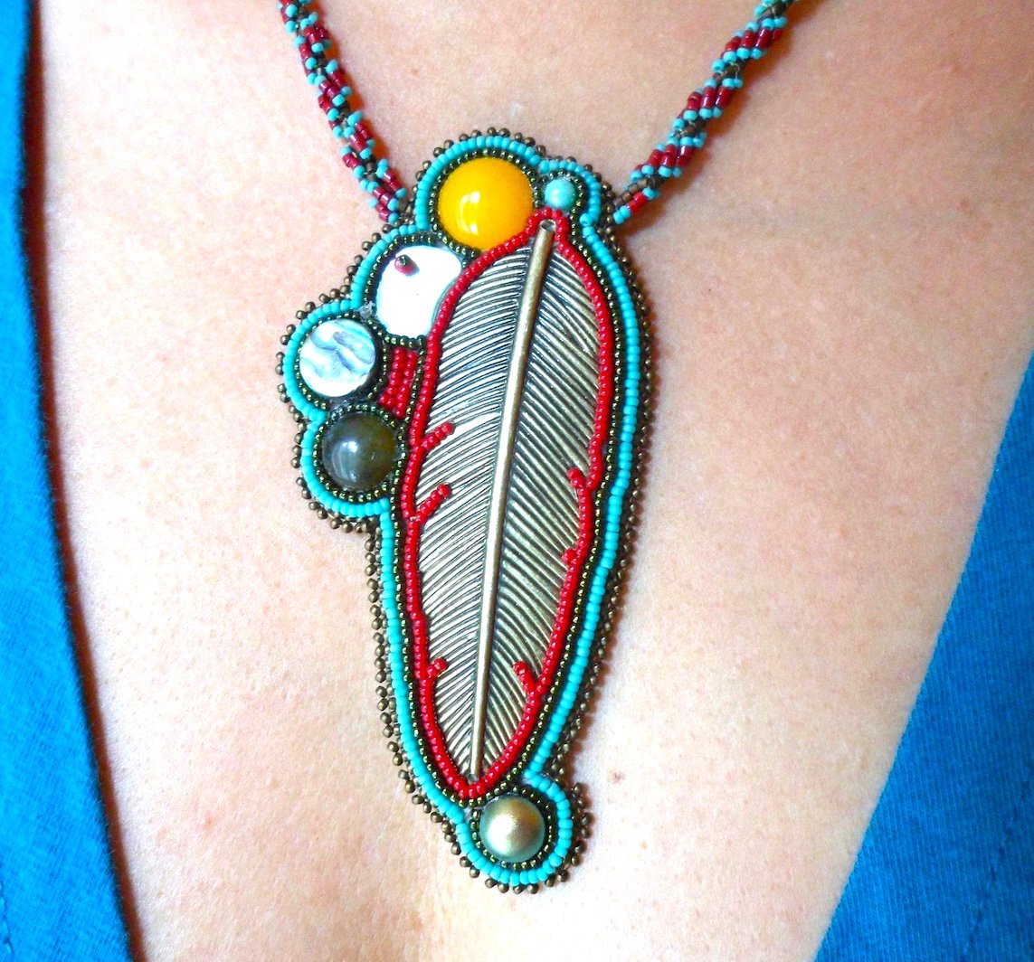 Collier plume. Labradorite 2.jpeg