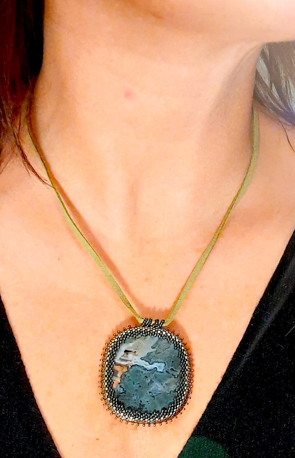 Collier agate mousse .jpeg