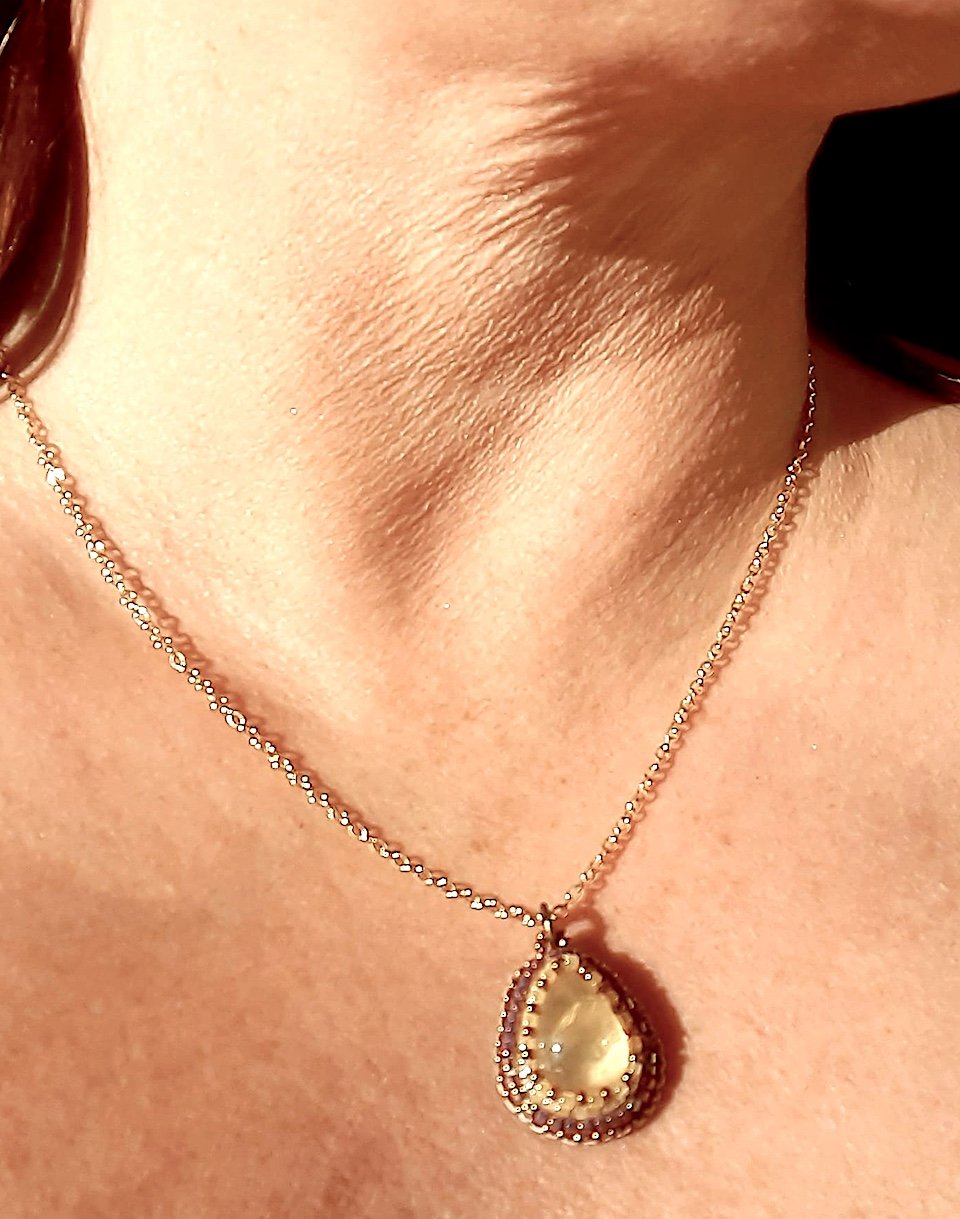 Collier citrine miel.jpeg