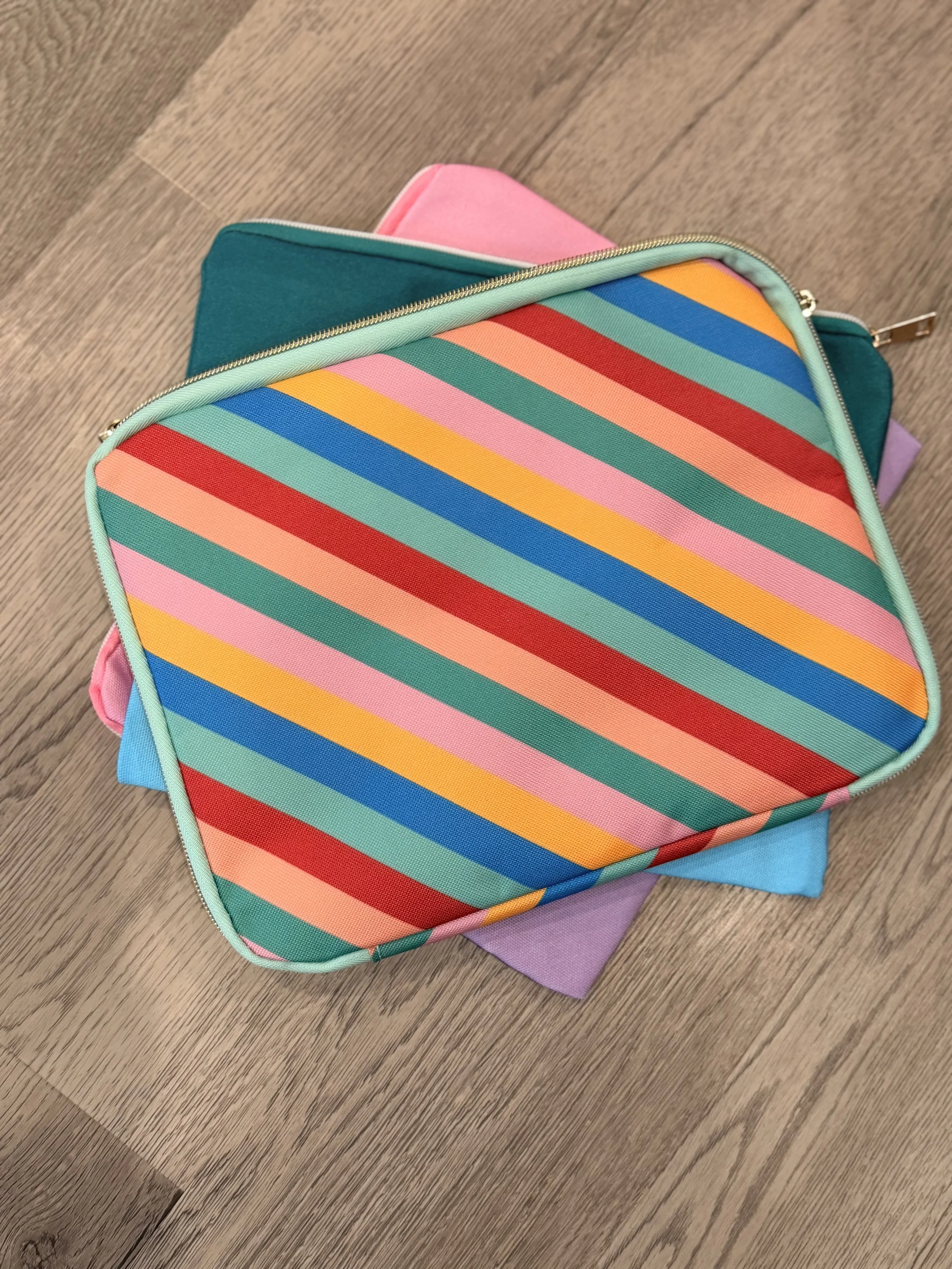 pouches.jpg