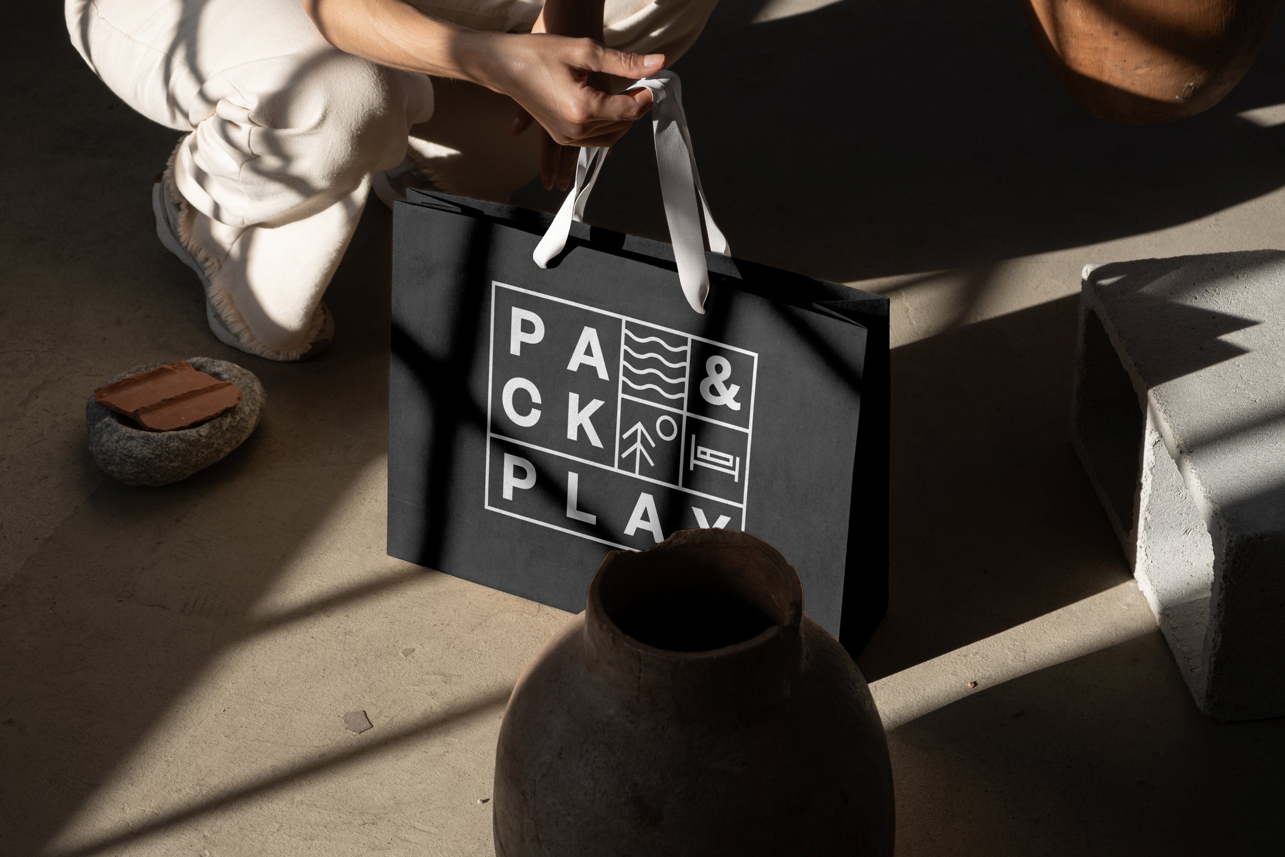 Pack&Play_ARTD-C05-Paper-Bag-001-5.jpg