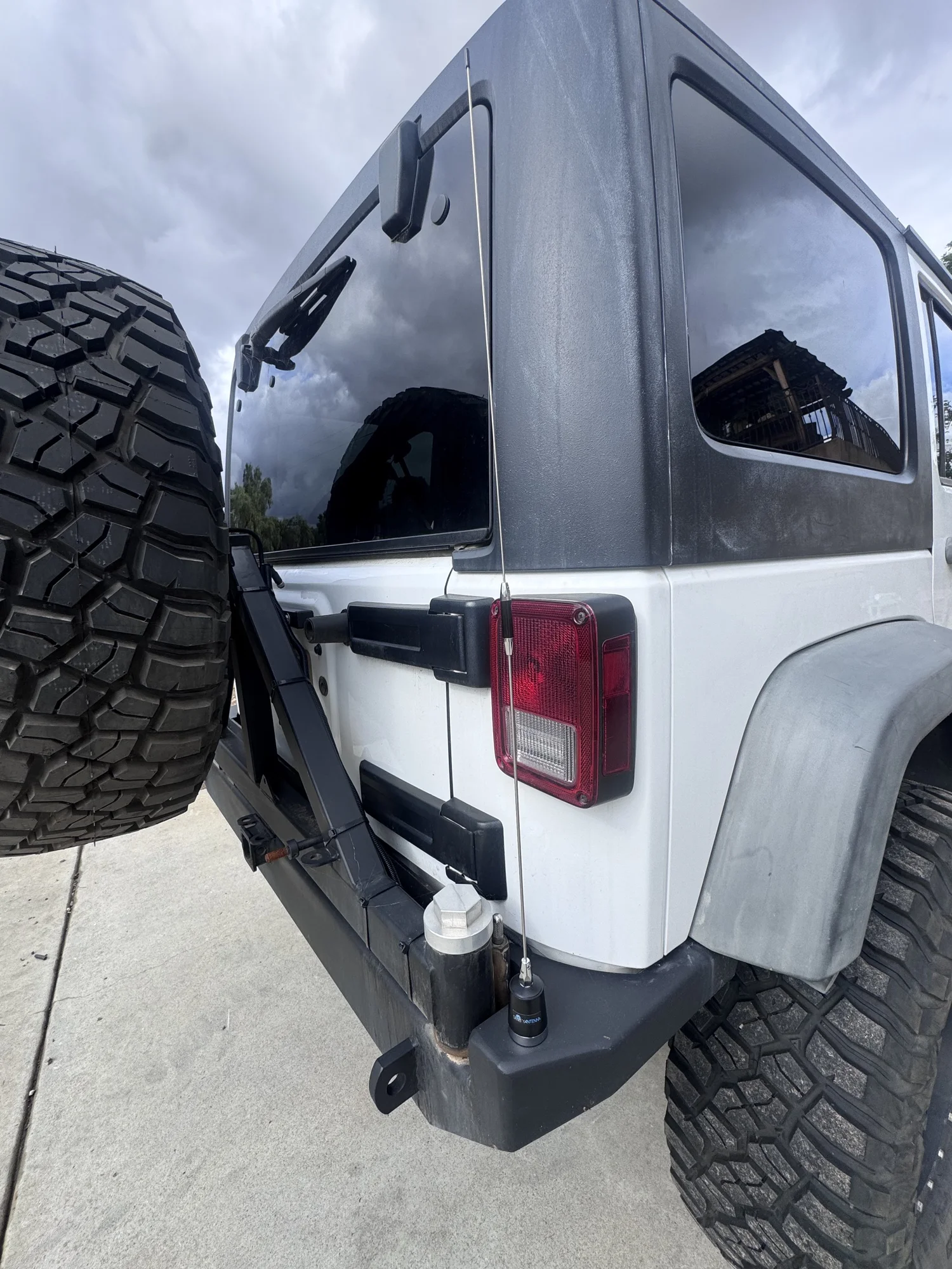 Premium GMRS Overland NMO Rod Antenna | 440-470 MHz, 5.5 dB Gain