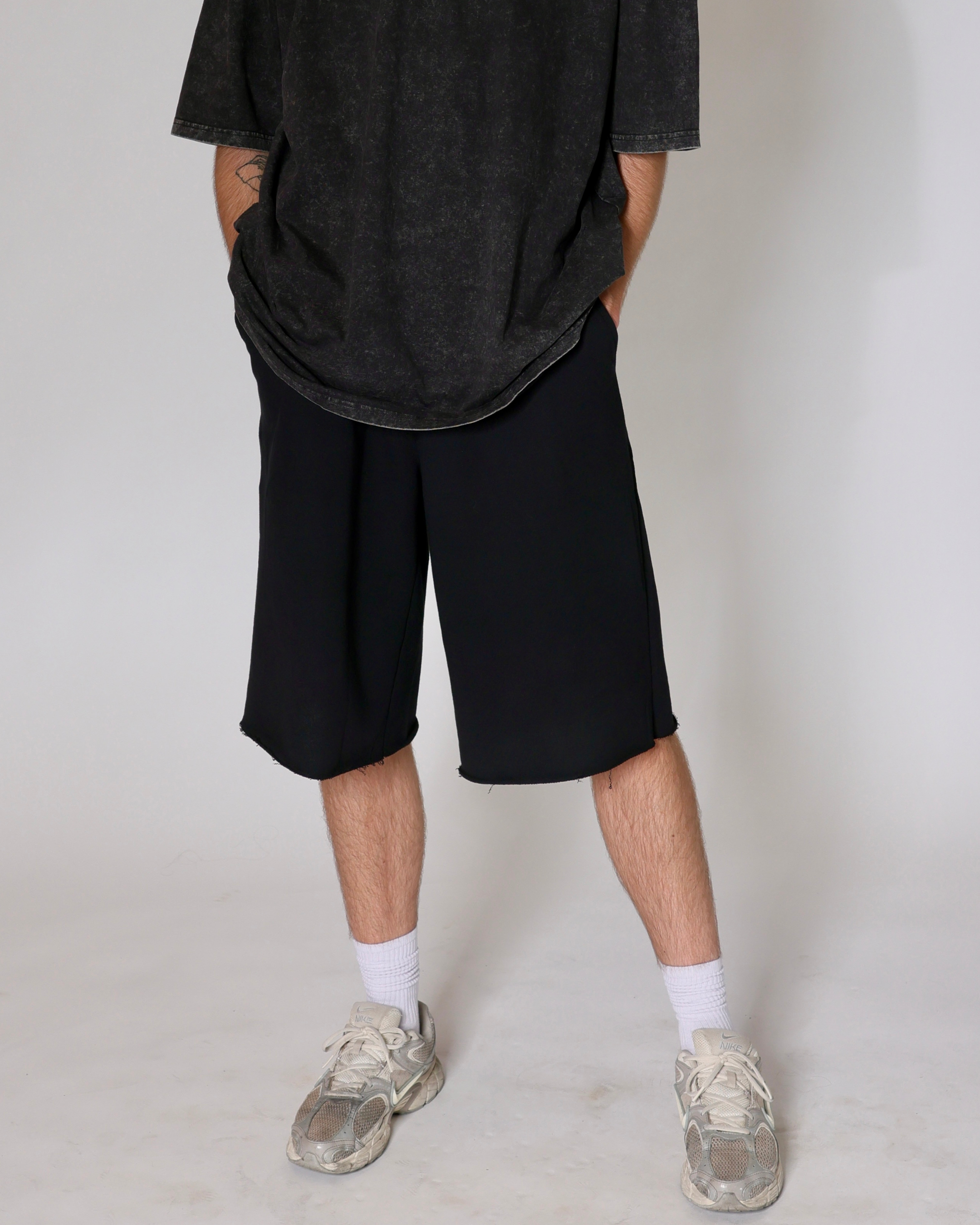 BAGGY-SHORTS-2.png
