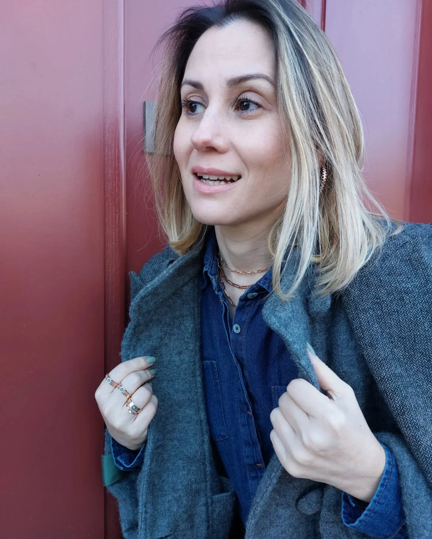 Un buon bijoux non chiede attenzioni continue. Lo metti, ti dimentichi che c'&egrave;, ma lui lavora per te. 
Acciaio rosato, nessun dramma.

Segui se vuoi scoprire quando pu&ograve; cambiare look con una scelta giusta ♡
___

#cambialook #bijouxconte