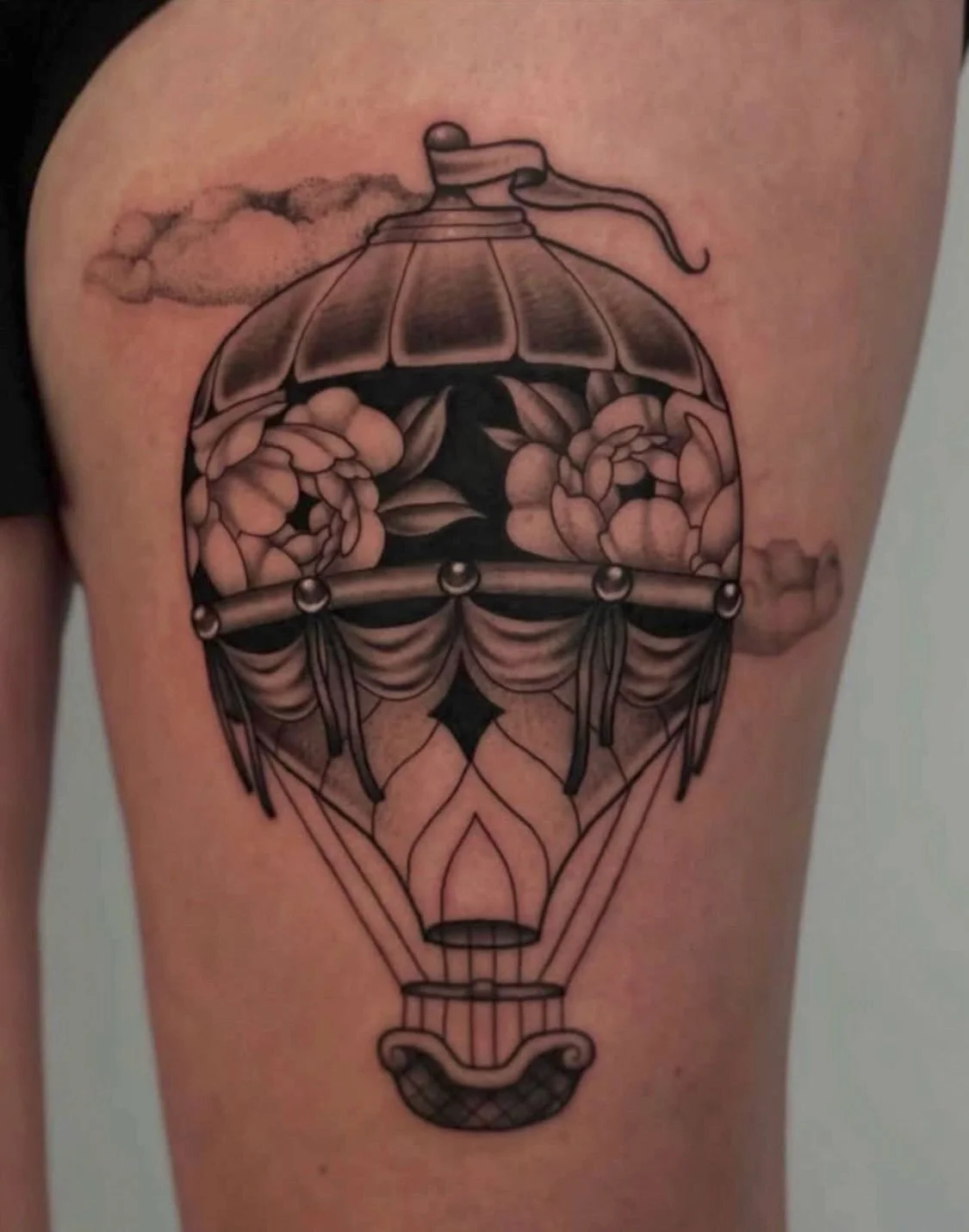 Recent black &amp; grey and color work from artist @captainrachel - to book with Rachel, please tap the link in our bio and fill out the inquiry form! 
&bull;
&bull;
&bull;
#spokanetattooartist #spokanewa #tattooshop #blackandgreyink #colortattooarti