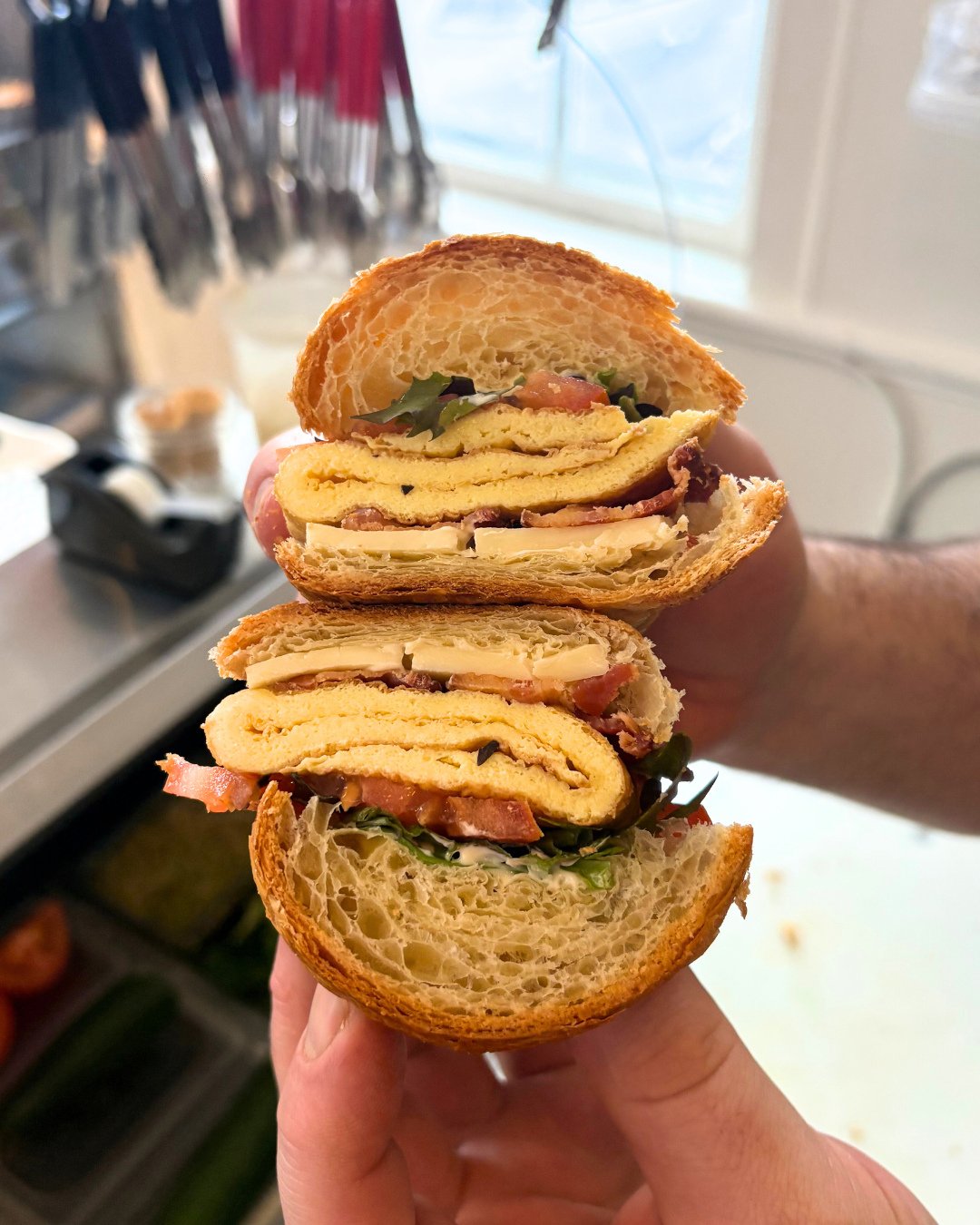 Did you know we make breakfast? 🥓🍳 Breakfast sandwiches, wraps, smoothies and more. Available every morning starting at 9am ⁠
⁠
#relishmuskoka #muskoka #breakfastideas