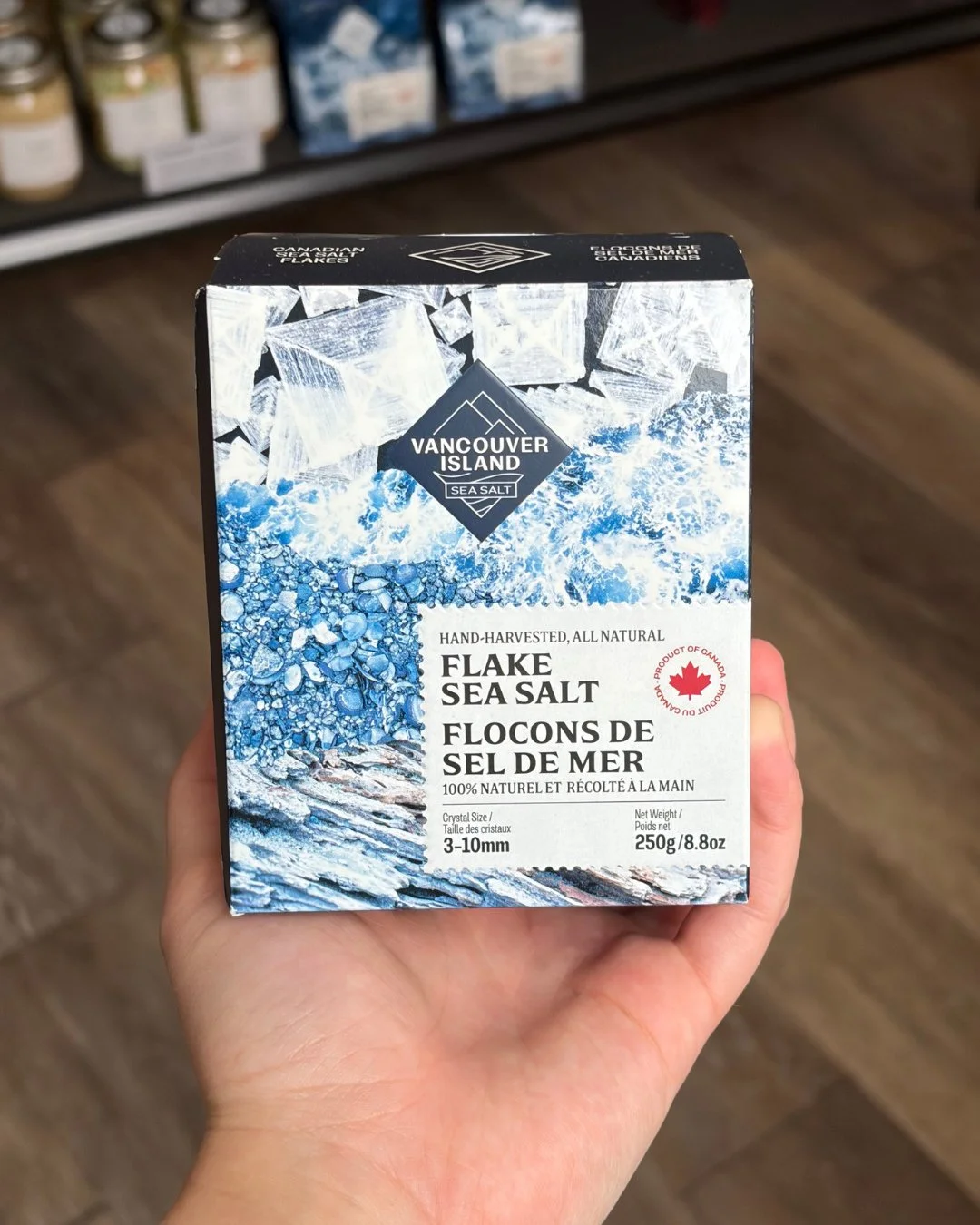 Say hello to @vanislesalt 🌊 sea salt harvested from Vancouver Island's Pacific coastline, where some of the world's fastest tidal currents continuously renew the water it's sourced from. Filtered, crystallised, and third-party tested for exceptional