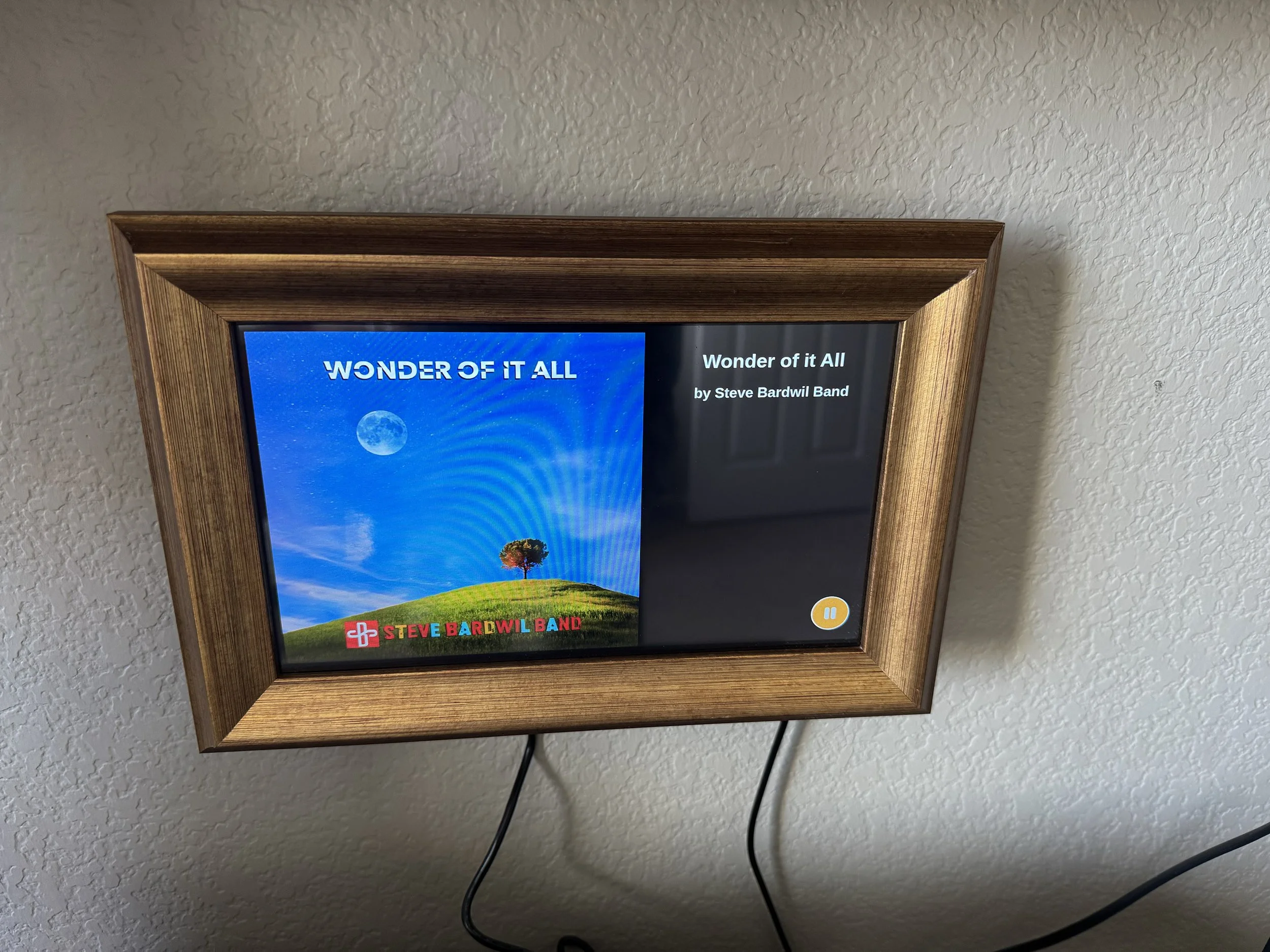 music-display-4.jpg