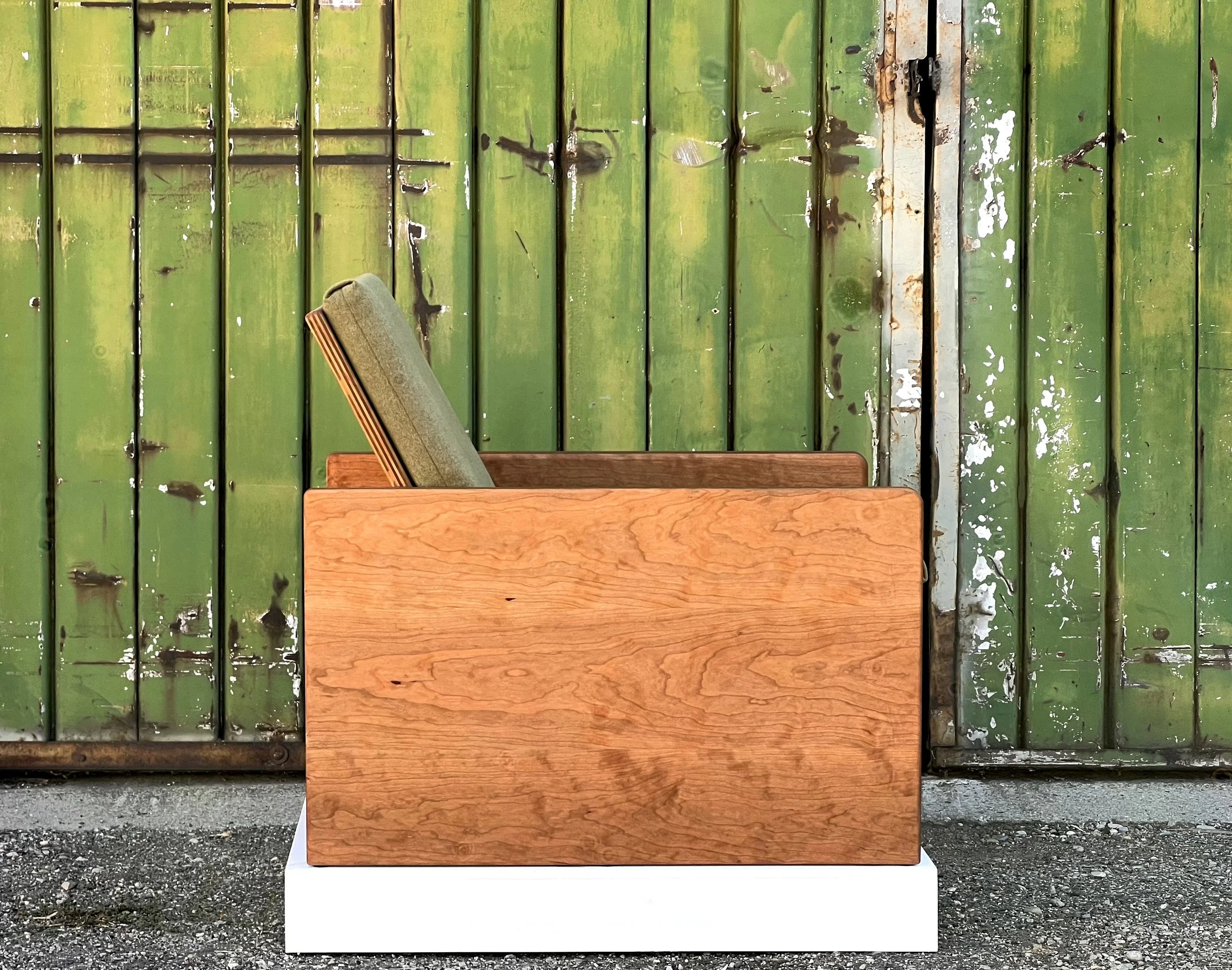 Shop Ply Prototype 3 - Lounge Chair