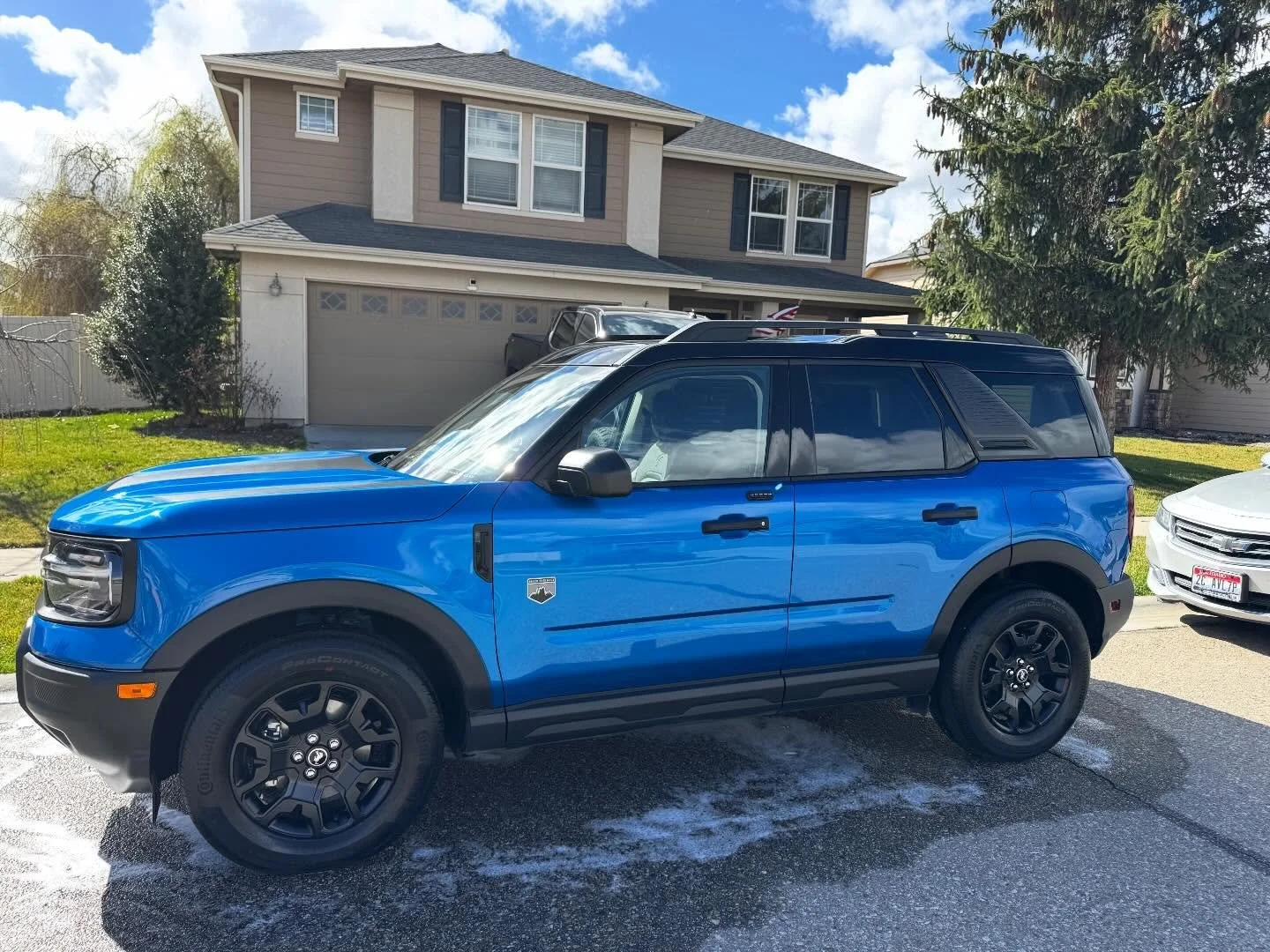Got this Bronco looking ✨like new✨ for this customer today!