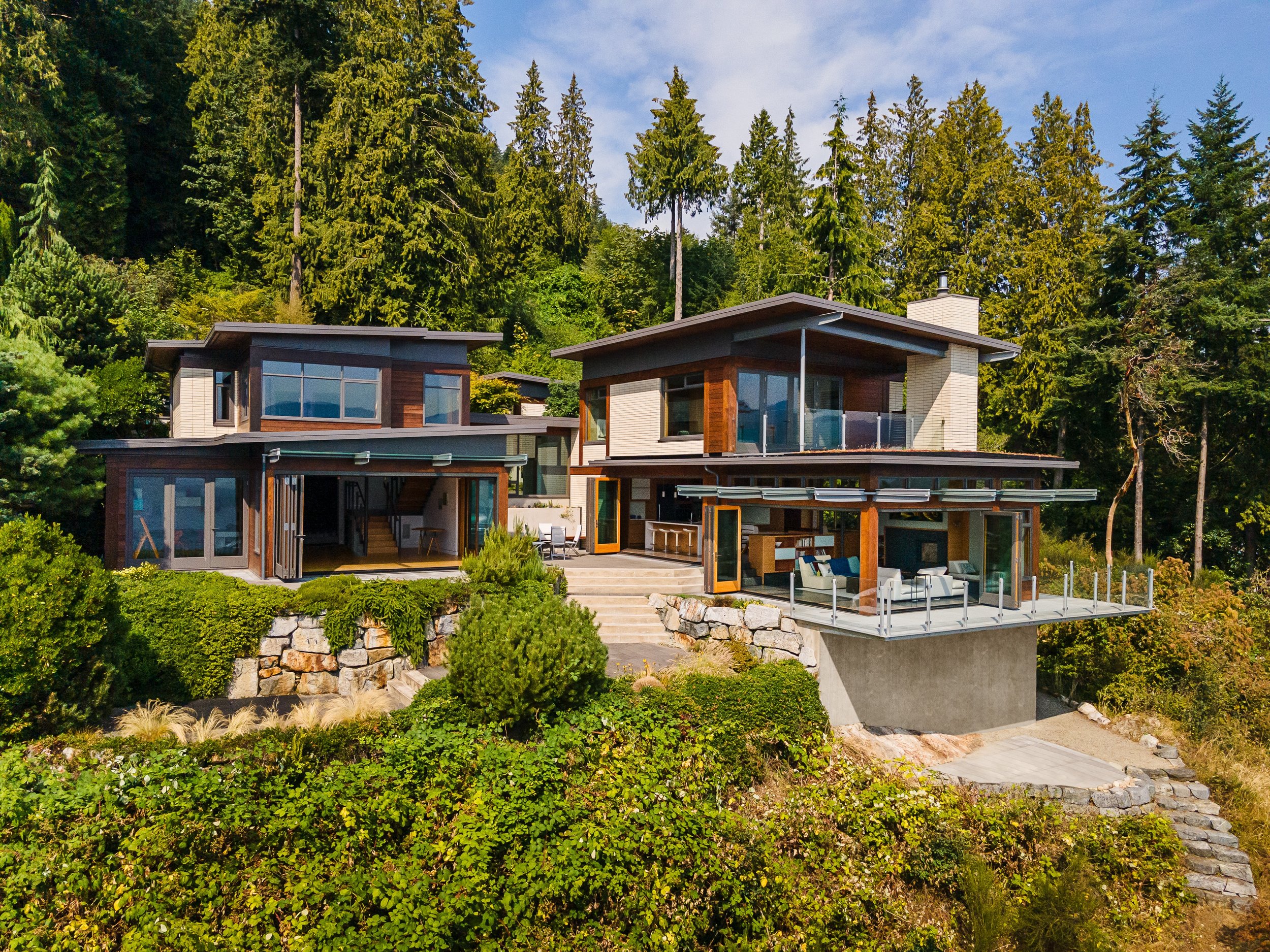 03 SoamesPoint-0138_Front Elevation_Drone_©LukePotter_HighRes.jpeg
