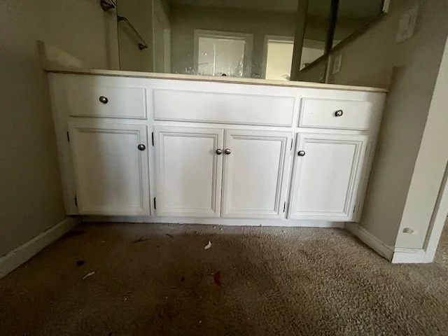 bathroom cabinets 2.jpg