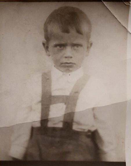 Leon Hushcha. 1950