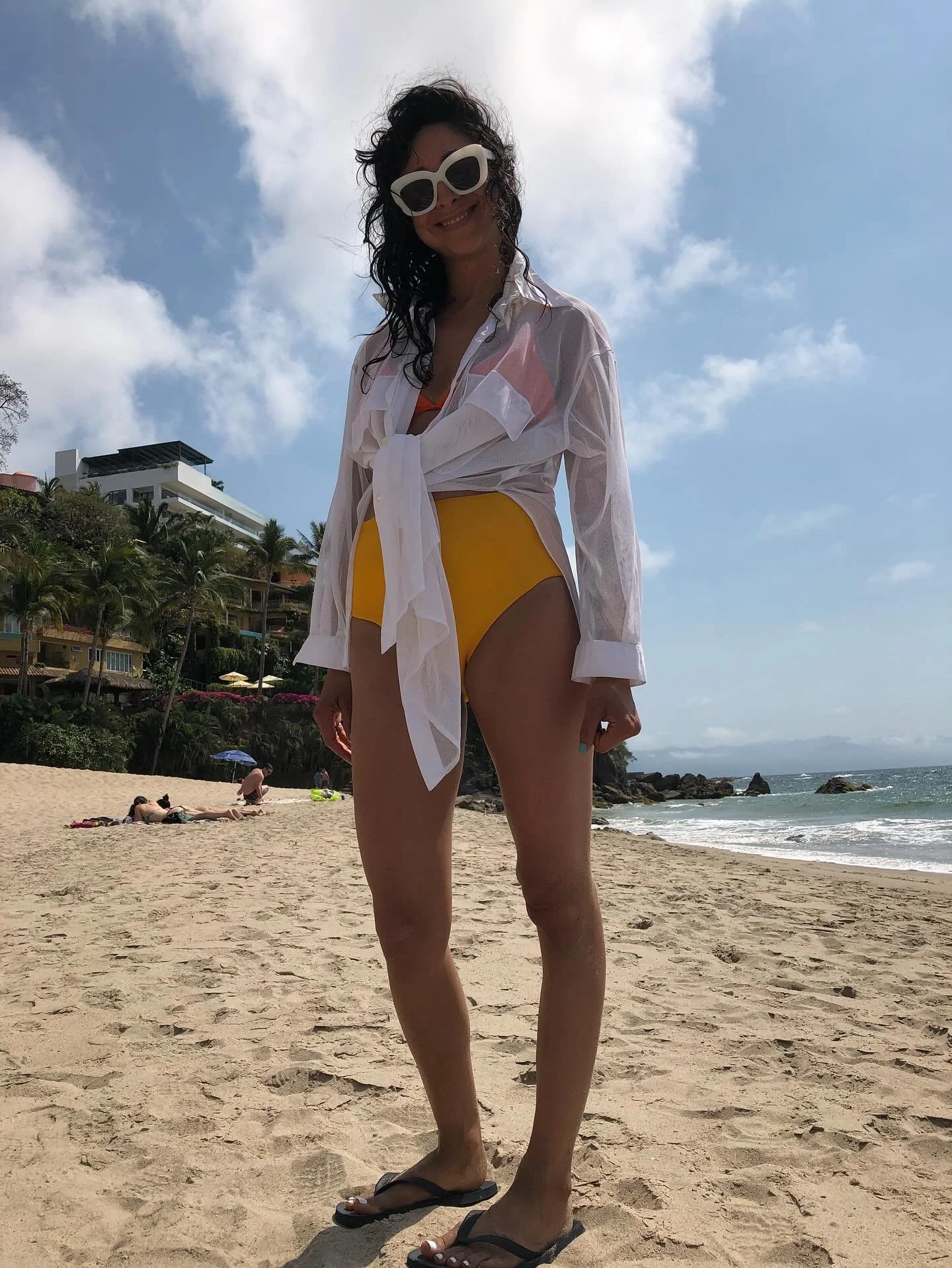 Here to heal, here to feel. With so many forces outside my control and birthing a new business my best medicine has been deepening my connection to nature, stillness, and learning new ways to express myself &hellip; (not shown is my new morning routi