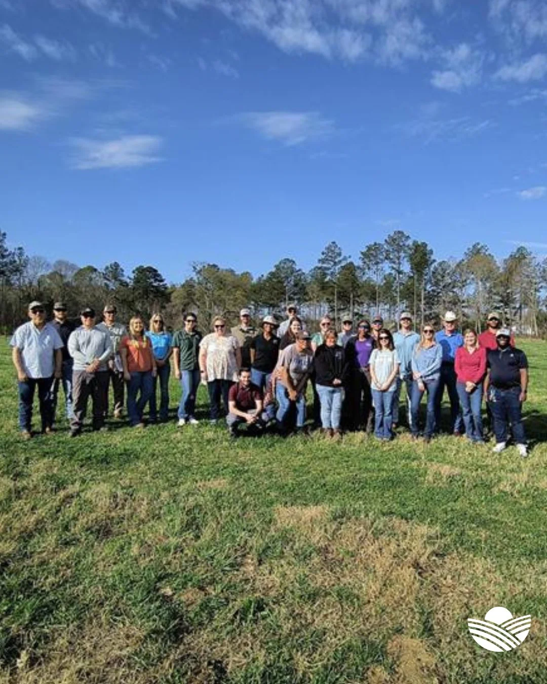 Last week, 25 participants gathered in Greenville, SC for a Pasture Condition Scoring training, where NRCS staff had the opportunity to strengthen their skills in evaluating pasture health and grazing management. ⁠
⁠
Working alongside Southeastern Re