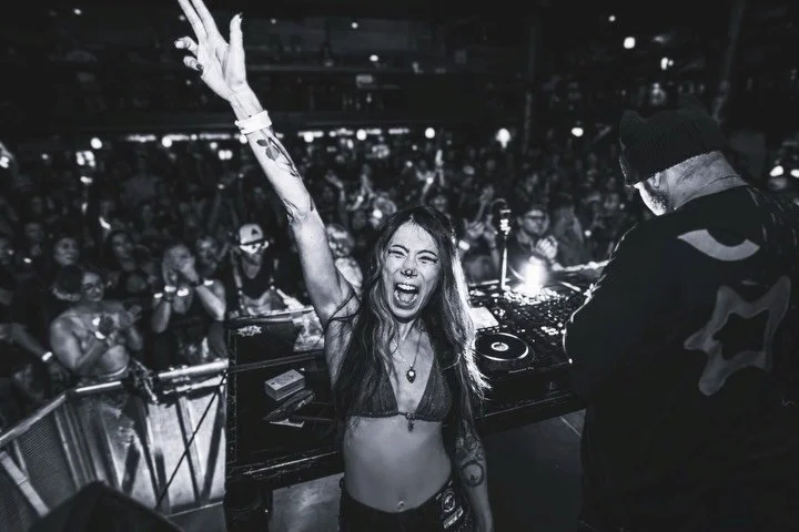 ⁣
⁣
🔊 𝙲𝙴𝚁𝚅𝙰𝙽𝚃𝙴𝚂 𝚁𝙴𝙲𝙰𝙿 🔊⁣
⁣
Last Saturday @cervantesmasterpiece lived up to its name, because a masterpiece it was when I looked up during the last few minutes of my set. Thank you guys for helping paint a much needed and heart filling