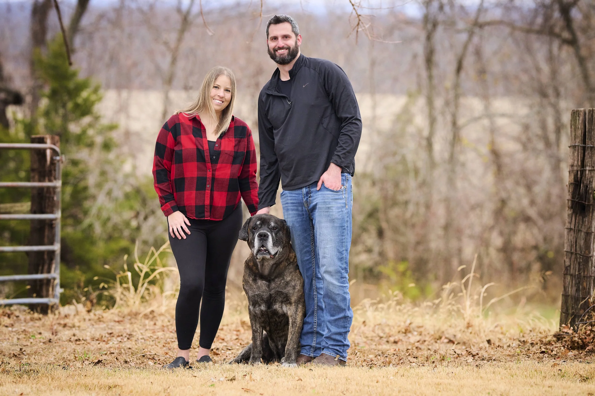Couples & Family  dog photography by Kansas City dog & pet photographer Paws & Snap