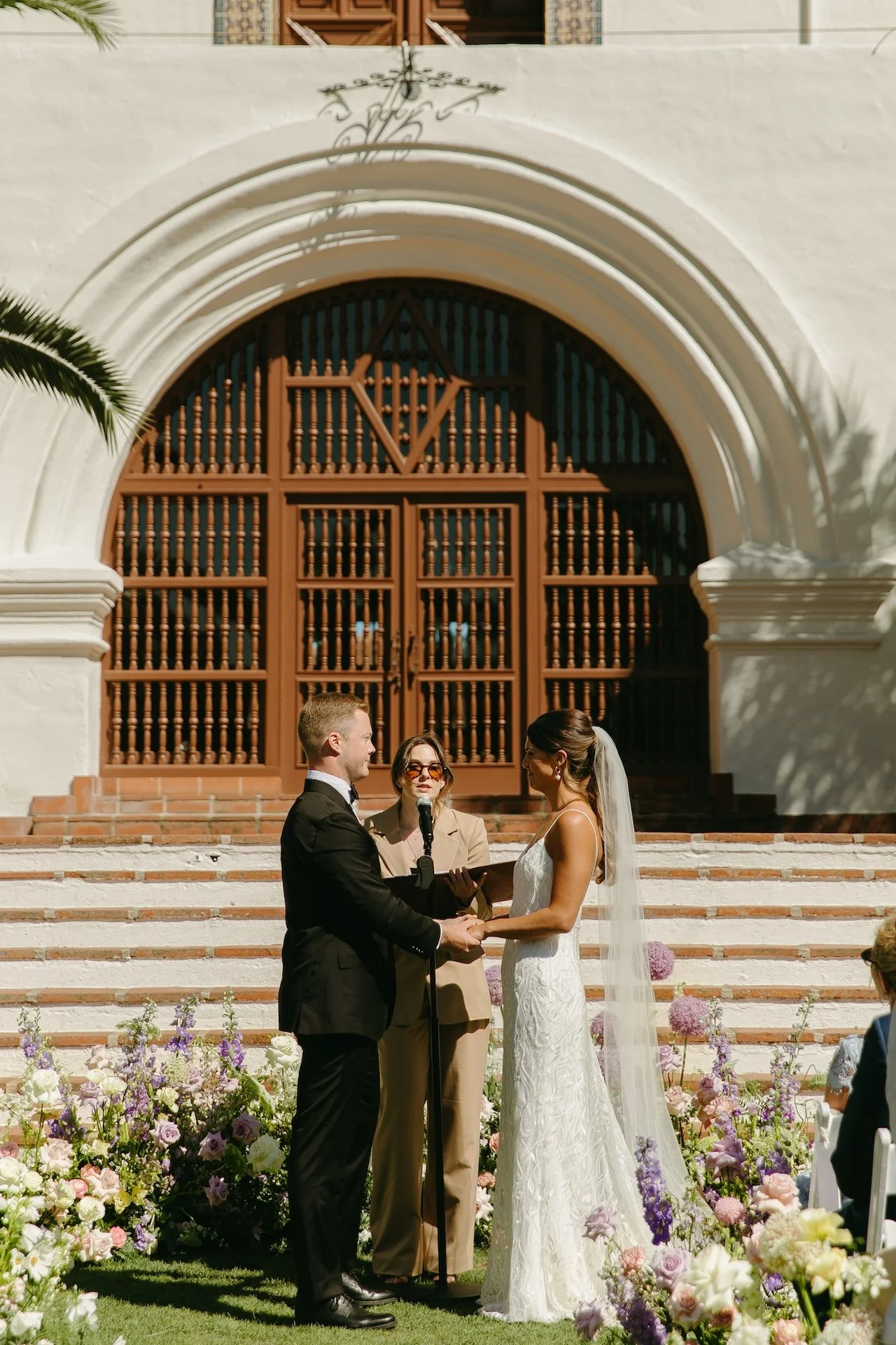 A Santa Barbara Courthouse Wedding: Inspiration to Plan a Dreamy Courthouse Wedding