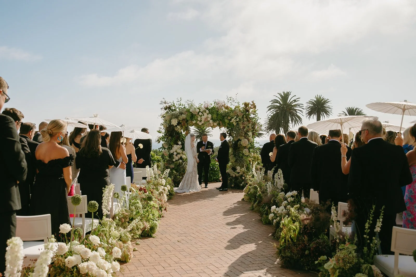 A summer wedding ceremony at Terranea Resort