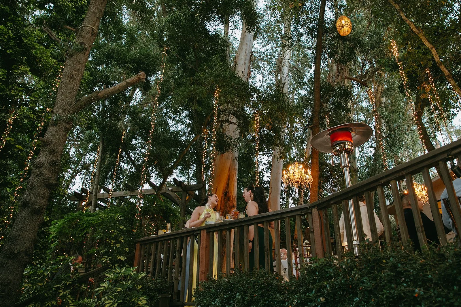 A cocktail hour at Calamigos Ranch
