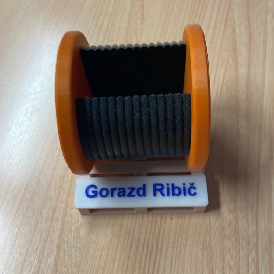 Kad te potraga za hemijskom podseti za koga radi&scaron;.