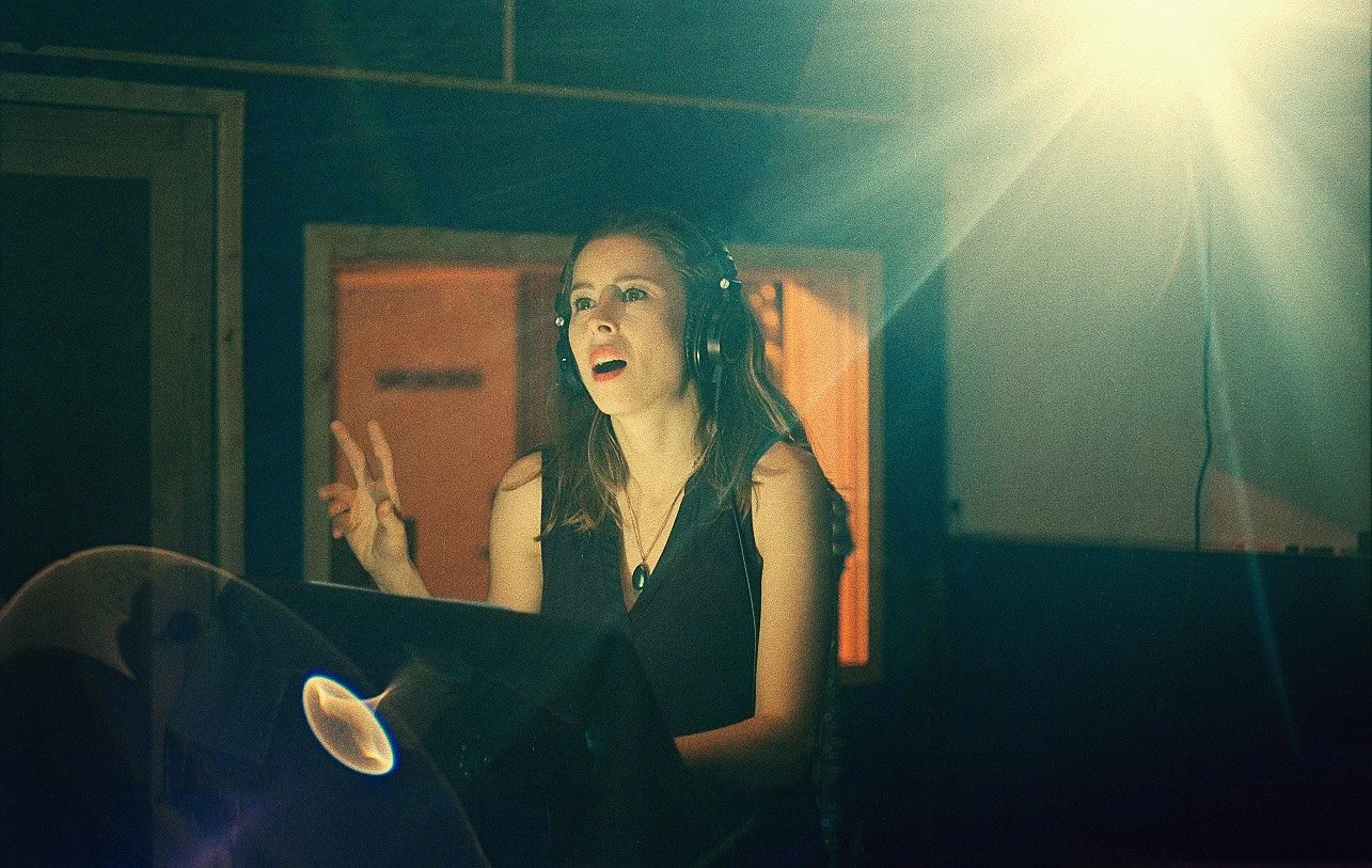 © Sandra Bertalanffy / Photo Credit: Rose Studios Greenpoint Brooklyn, NY