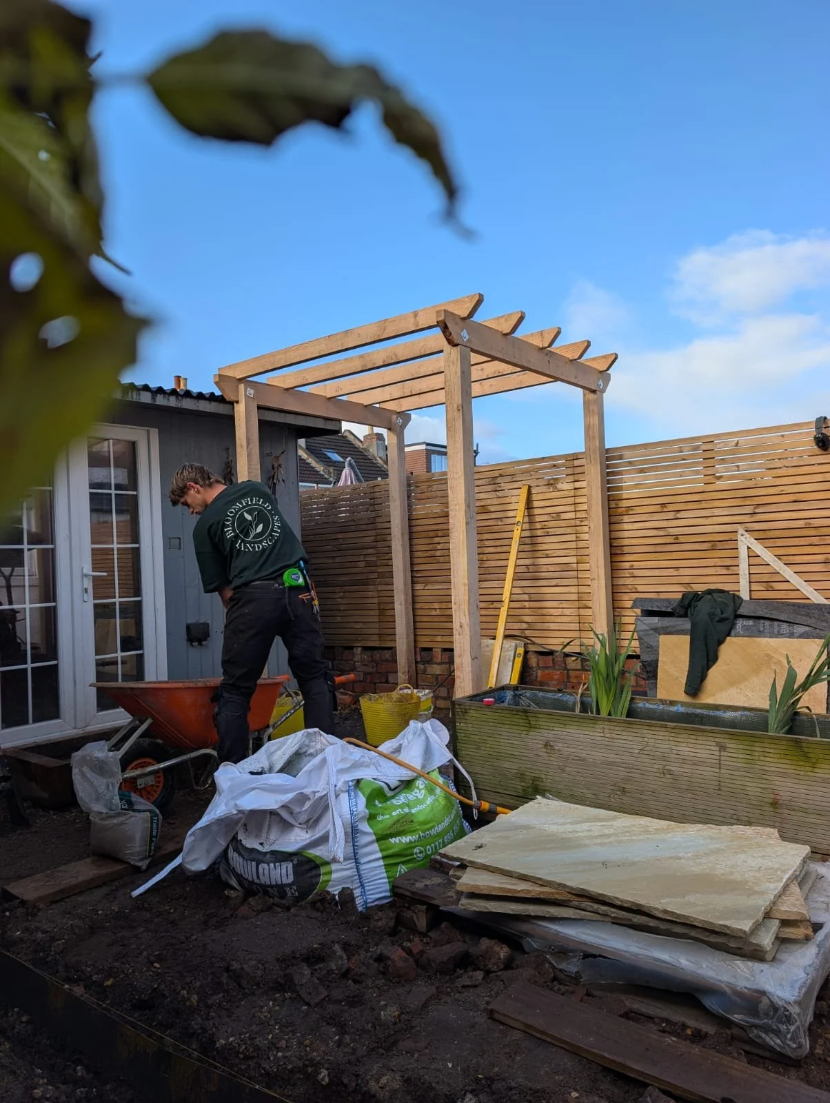 WhatsApp Image 2025-10-24 at 15.02.47.jpeg