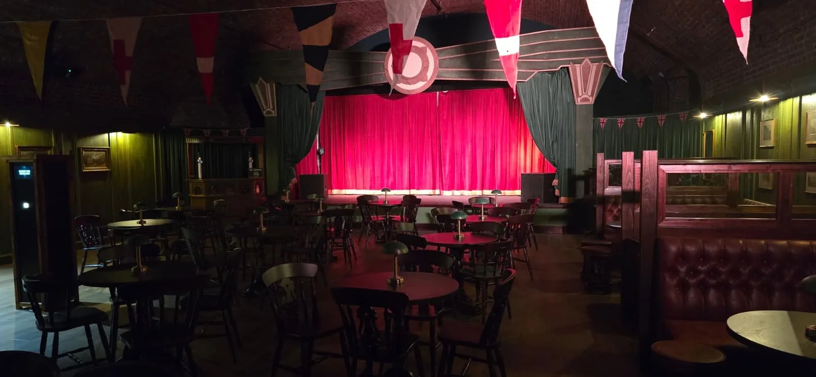 peaky stage.jpeg