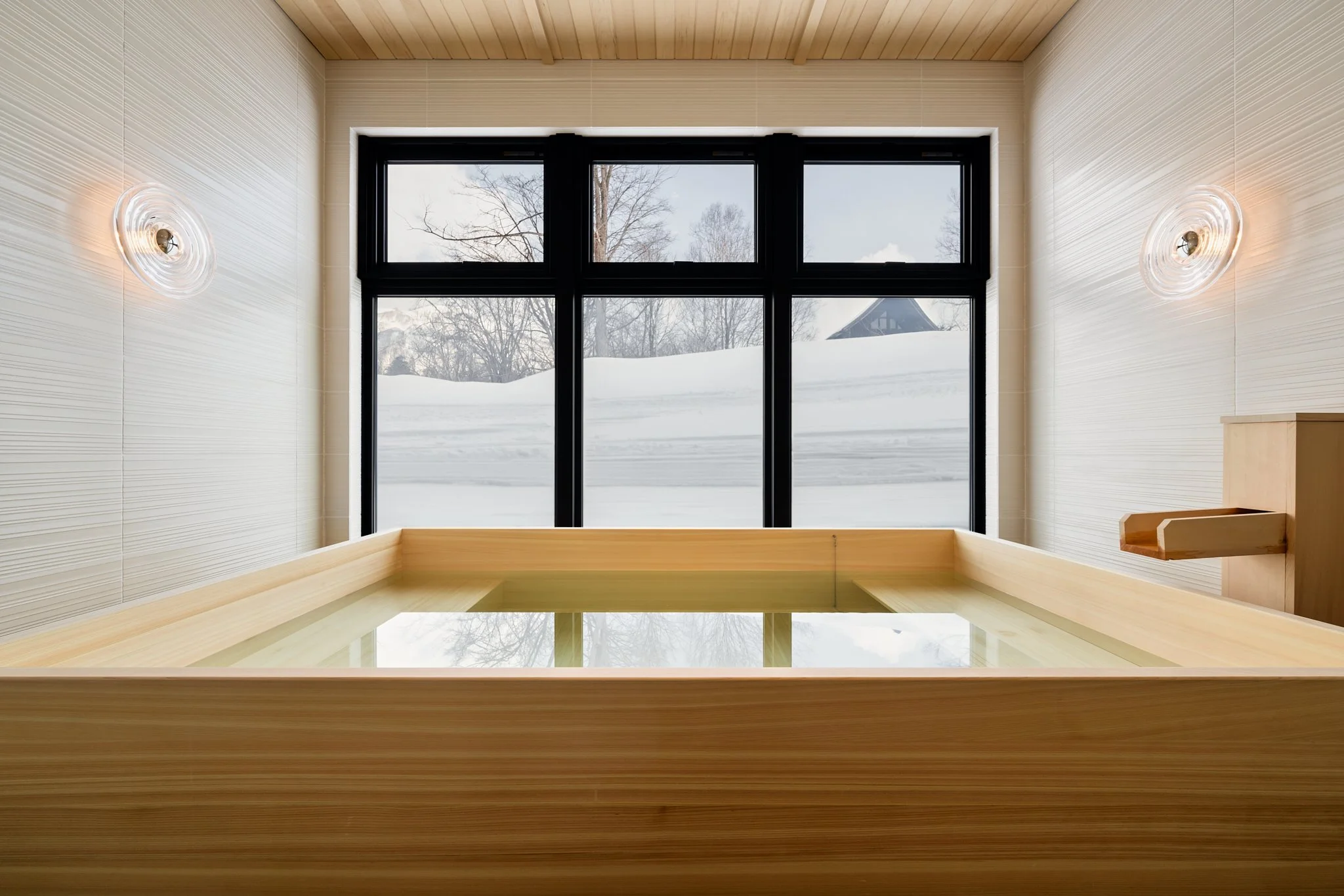 KOI_Niseko_065.jpg