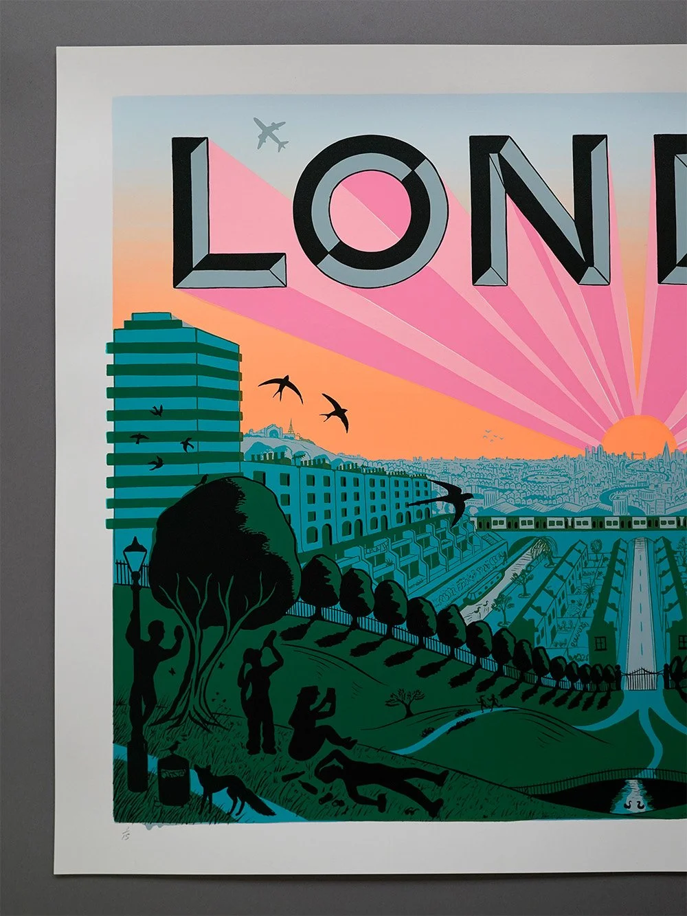 LONDON-1st-normal-detail1.jpg