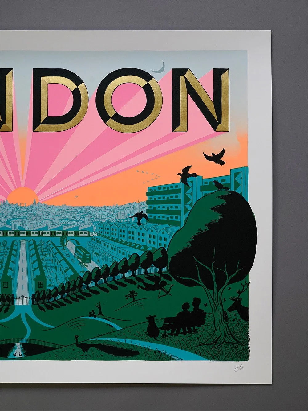 LONDON-1st-gold-detail2.jpg