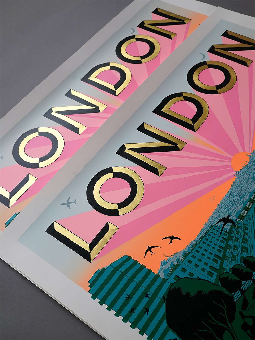 LONDON-1st-gold-detail3.jpg