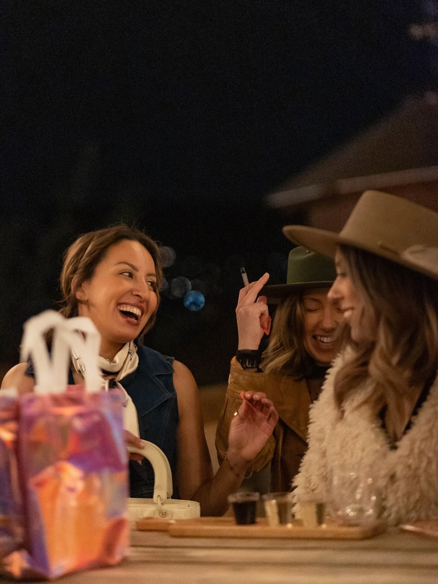 ✨Community - Connection - Fun✨

A few things we aim for here at mommish.

We LOVE seeing all you hot moms get out, dress up, mingle, and build connections with other moms.

Moms rule!!

📸 @thefilmandflower 

See you for our last and biggest event of